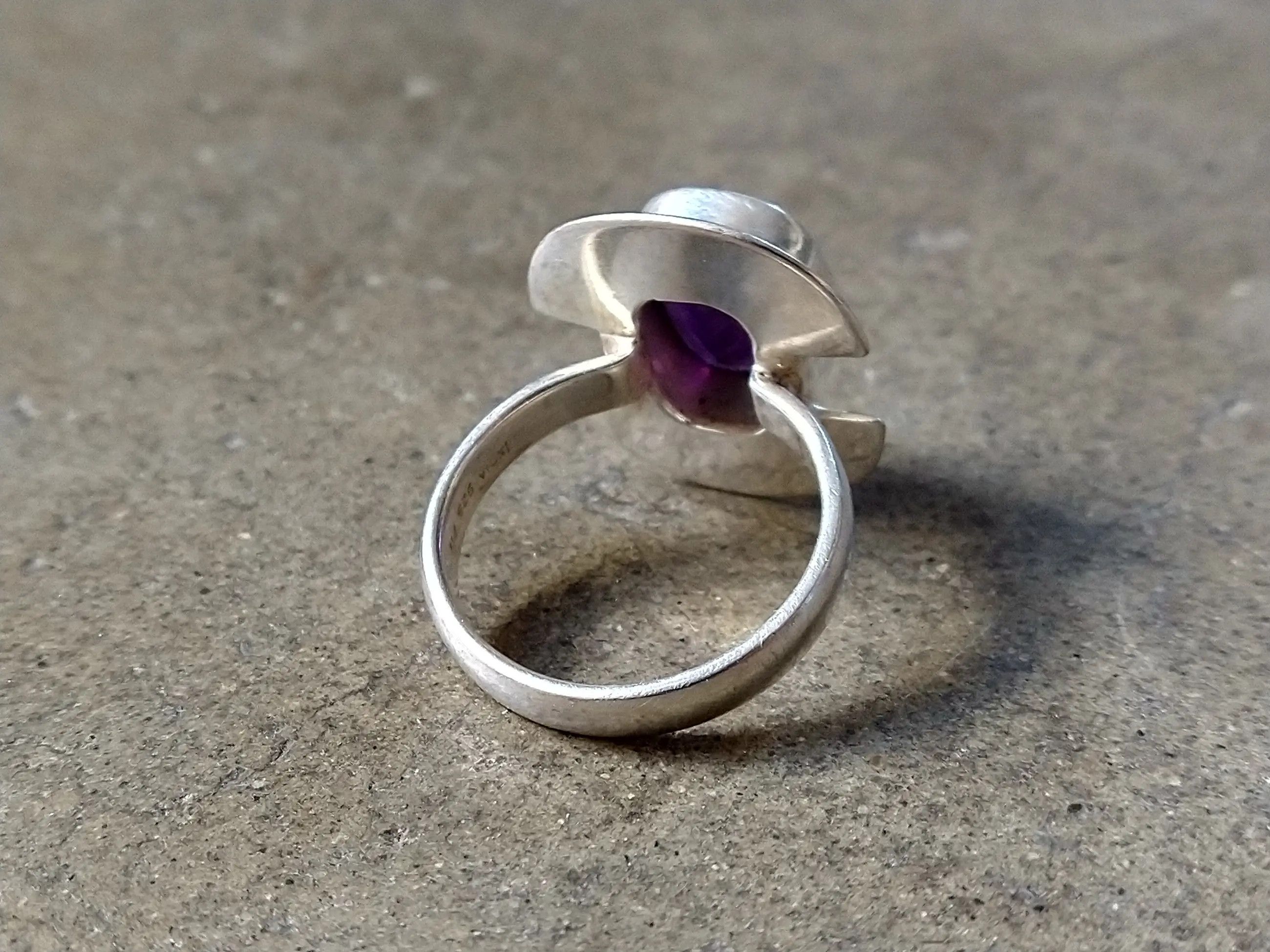 Vintage Vintage Sterling Silver Ring Purple Amethyst 11.75 Faceted Size ONE SIZE - 13 Thumbnail