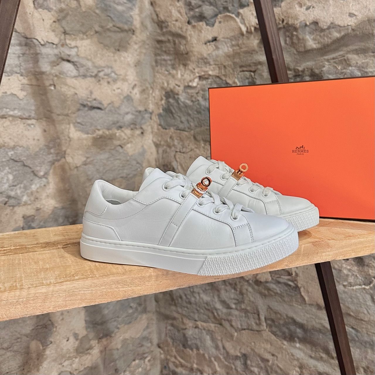 Hermes Hermès White Leather Femme Day Kelly Accent Sneakers Size US 6 / IT 36 - 1 Thumbnail