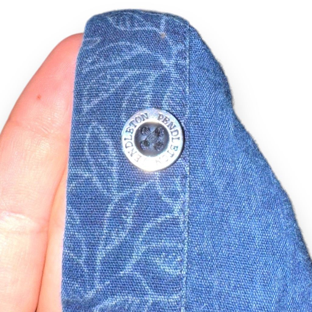 Pendleton Pendleton Indigo Chambray S/S Button Down Shirt Size L Size US L / EU 52-54 / 3 - 6 Thumbnail