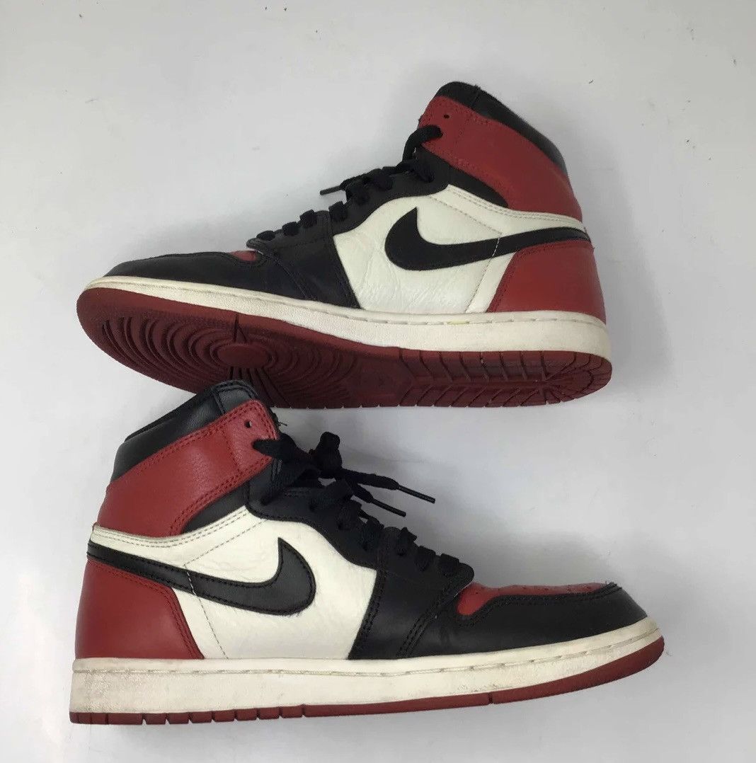 Jordan Brand Air Jordan 1 Retro High OG 'Bred Toe' Size US 8 / EU 41 - 2 Thumbnail