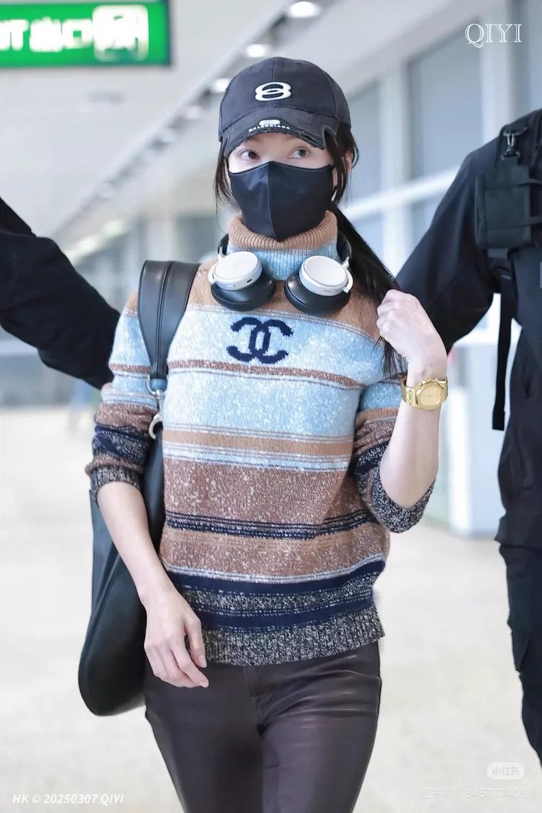 Chanel Chanel Ski series blue sweater Size XXS / US 00 / IT 34 - 8 Thumbnail