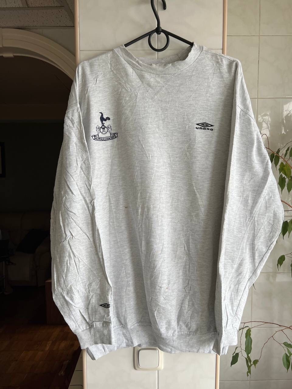 image of Soccer Jersey x Umbro Vintage Umbro Tottenham Sweatshirt Football Socket Oversized in Grey (Size La