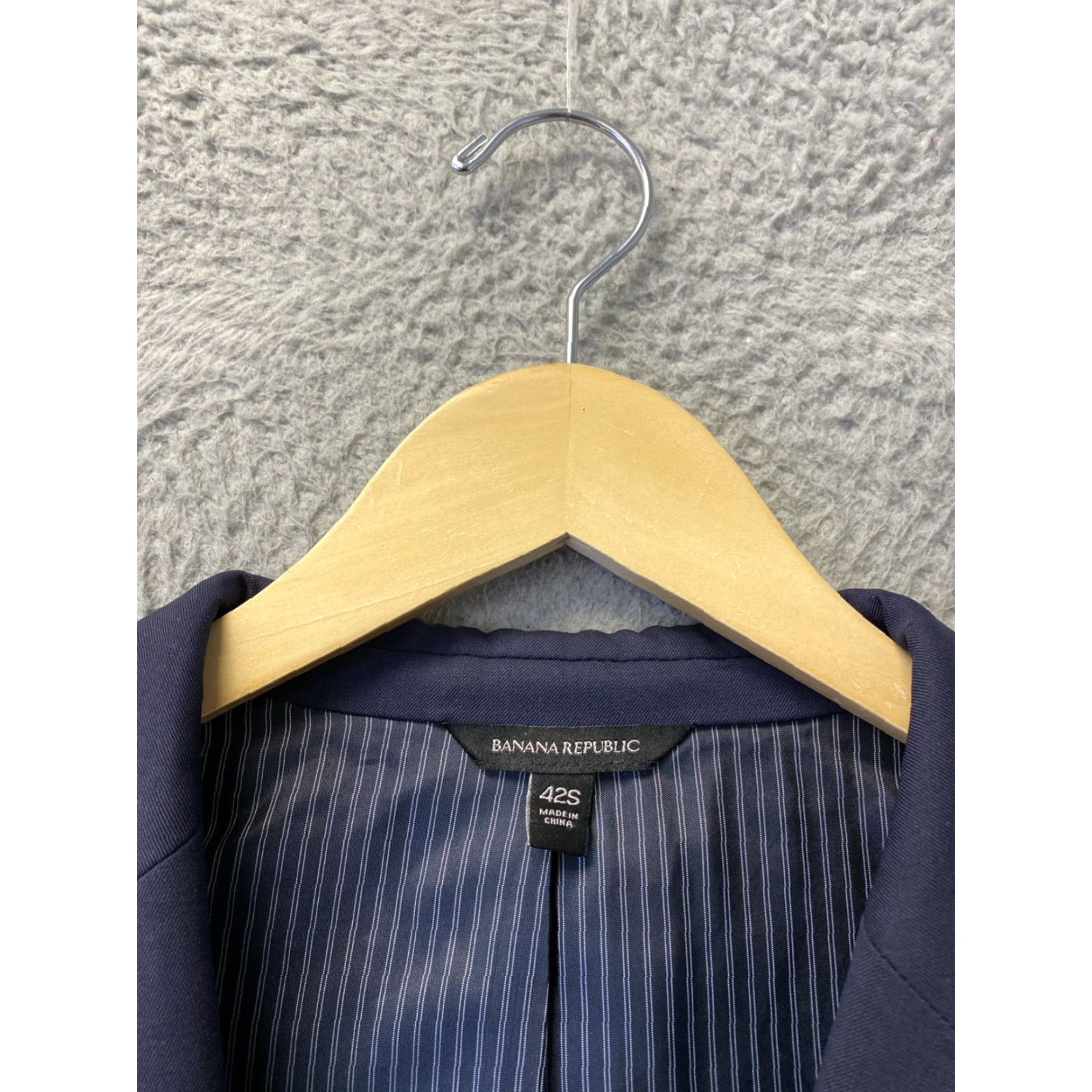 Banana Republic Banana Republic Blazer Men 42S Navy Blue Wool Slim Notch Lapel Four-Button Sleeve Inner Pockets Dry Clean Only Size 42R - 3 Thumbnail