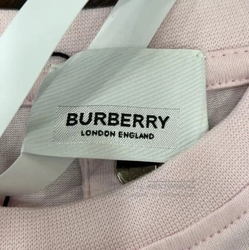 Burberry Burberry White Cotton Short Sleeve Sweatshirt. Size M / US 6-8 / IT 42-44 - 5 Thumbnail