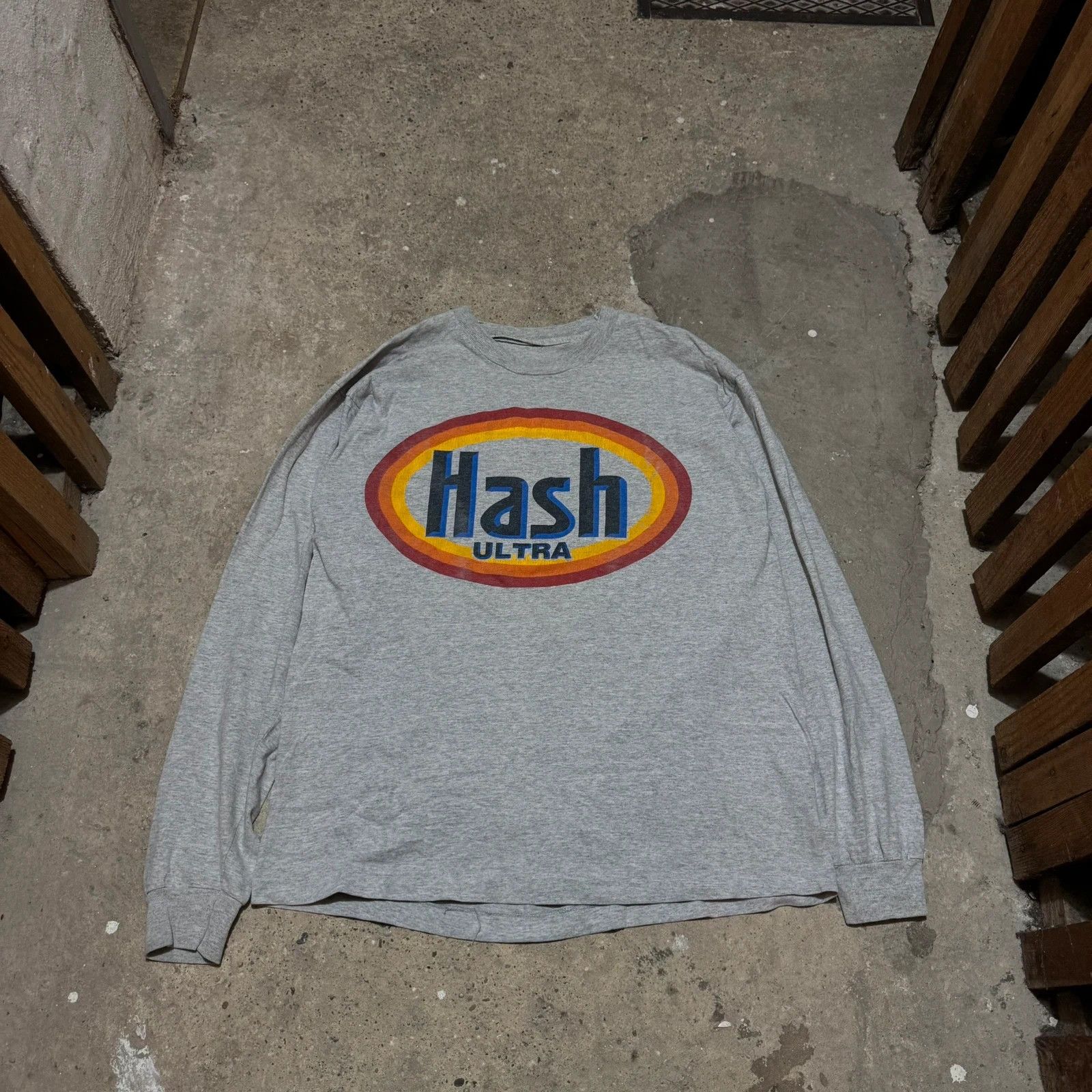 Band Tees Vintage Hash Ultra long sleeve t-shirt Size US XL / EU 56 / 4 - 1 Thumbnail