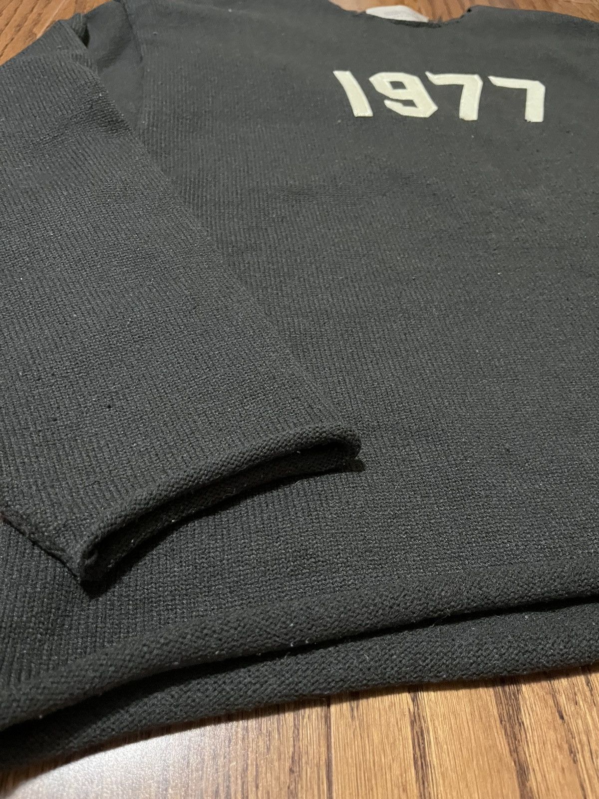 Fear of God Fear Of God Essentials 1977 Raw Edge Knit Sweater Boxy Baggy Size US L / EU 52-54 / 3 - 3 Thumbnail