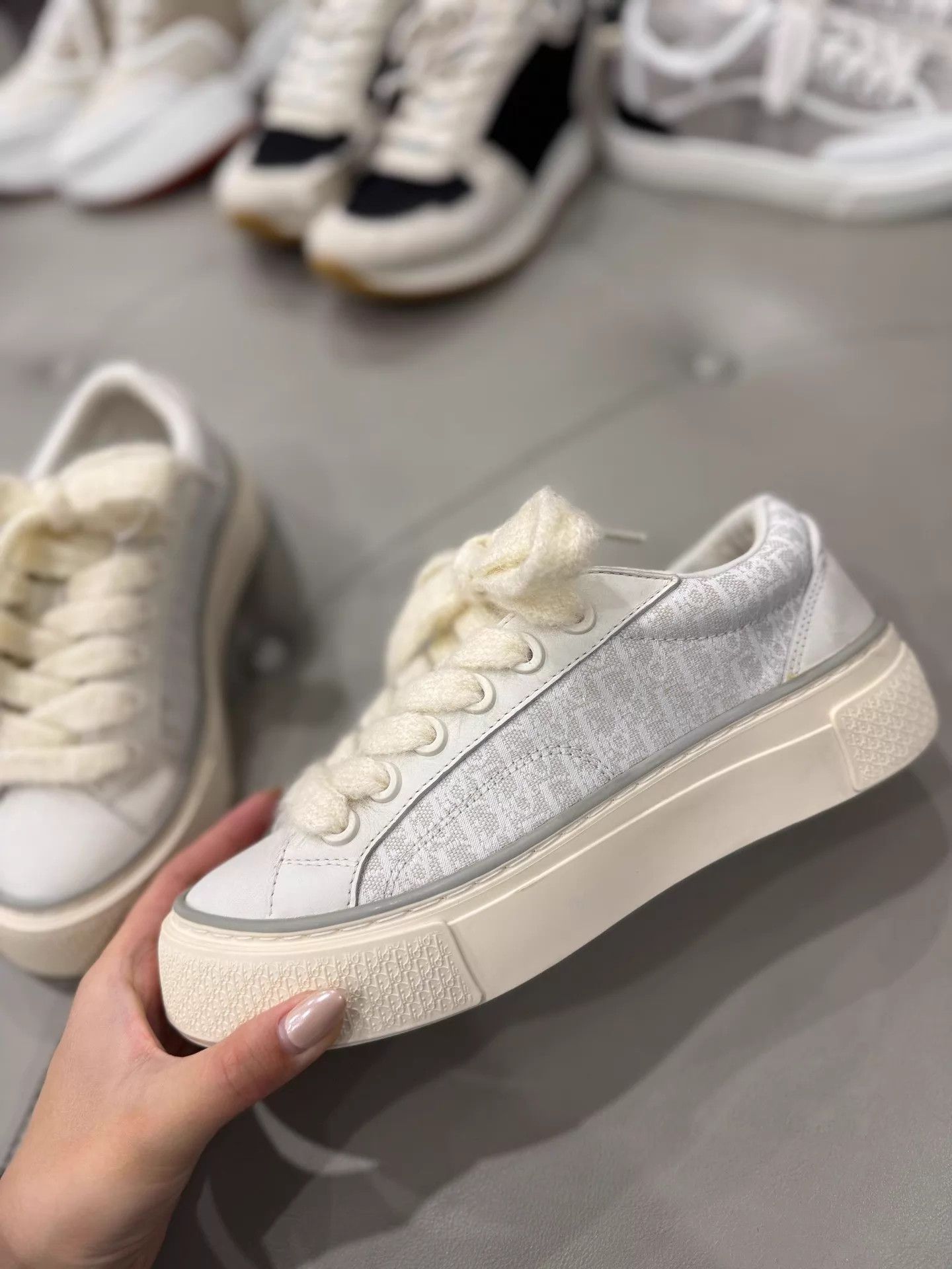 Dior Dior B33 New Embossed Logo ThickSole White Sneaker Size US 5.5 / IT 35.5 - 1 Thumbnail