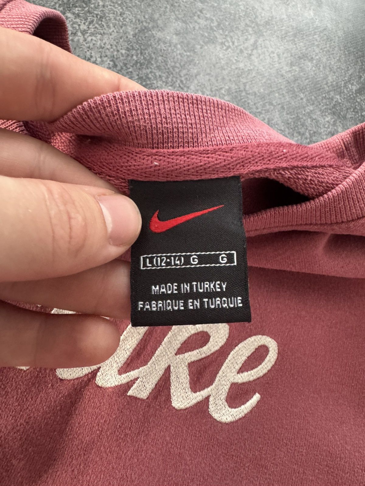 Nike Vintage Nike Big Logo Baggy Crewneck Sweatshirt y2k swoosh Size US L / EU 52-54 / 3 - 8 Thumbnail