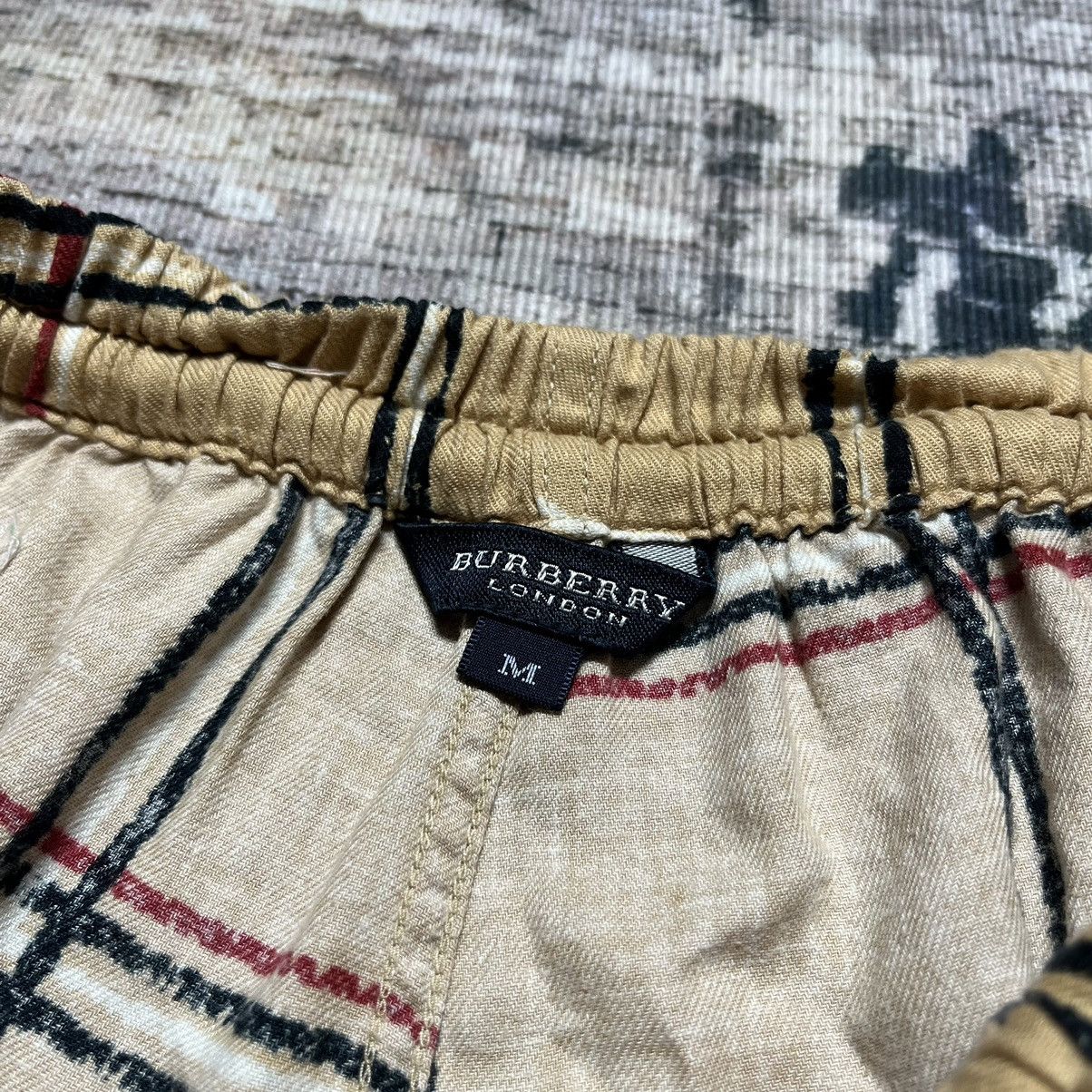 Burberry × Designer 🔥RARE Burberry Novacheck Relaxing Pants Size US 32 / EU 48 - 8 Thumbnail