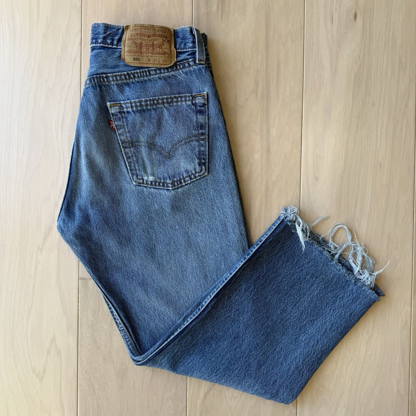 Levi's × Vintage Vintage Levis 501 Jeans 29 Blue 90s Medium Wash Made USA Size US 29 - 2 Thumbnail