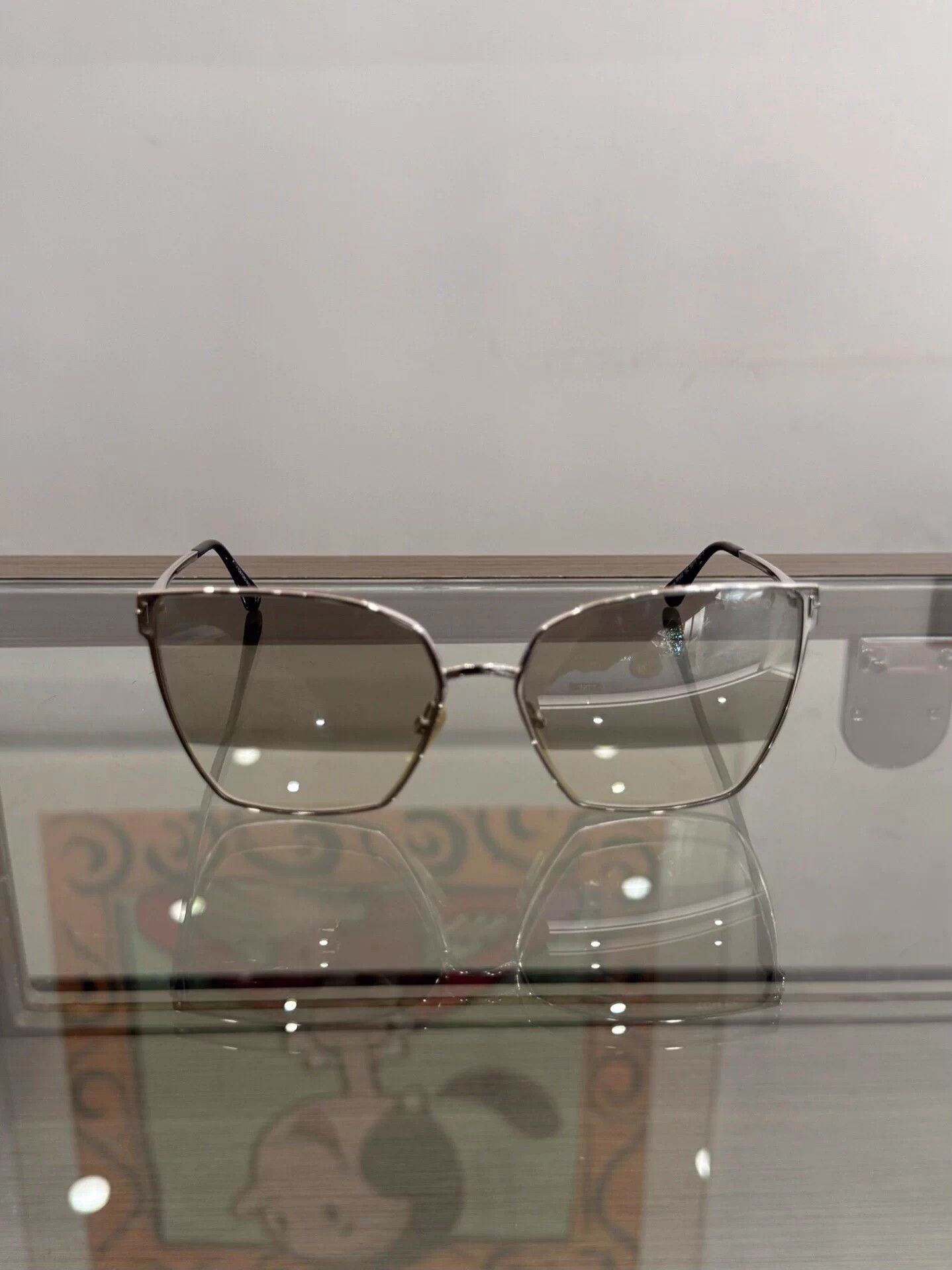Tom Ford Tom Ford Silver Sunglasses New Boxed Size ONE SIZE - 3 Thumbnail