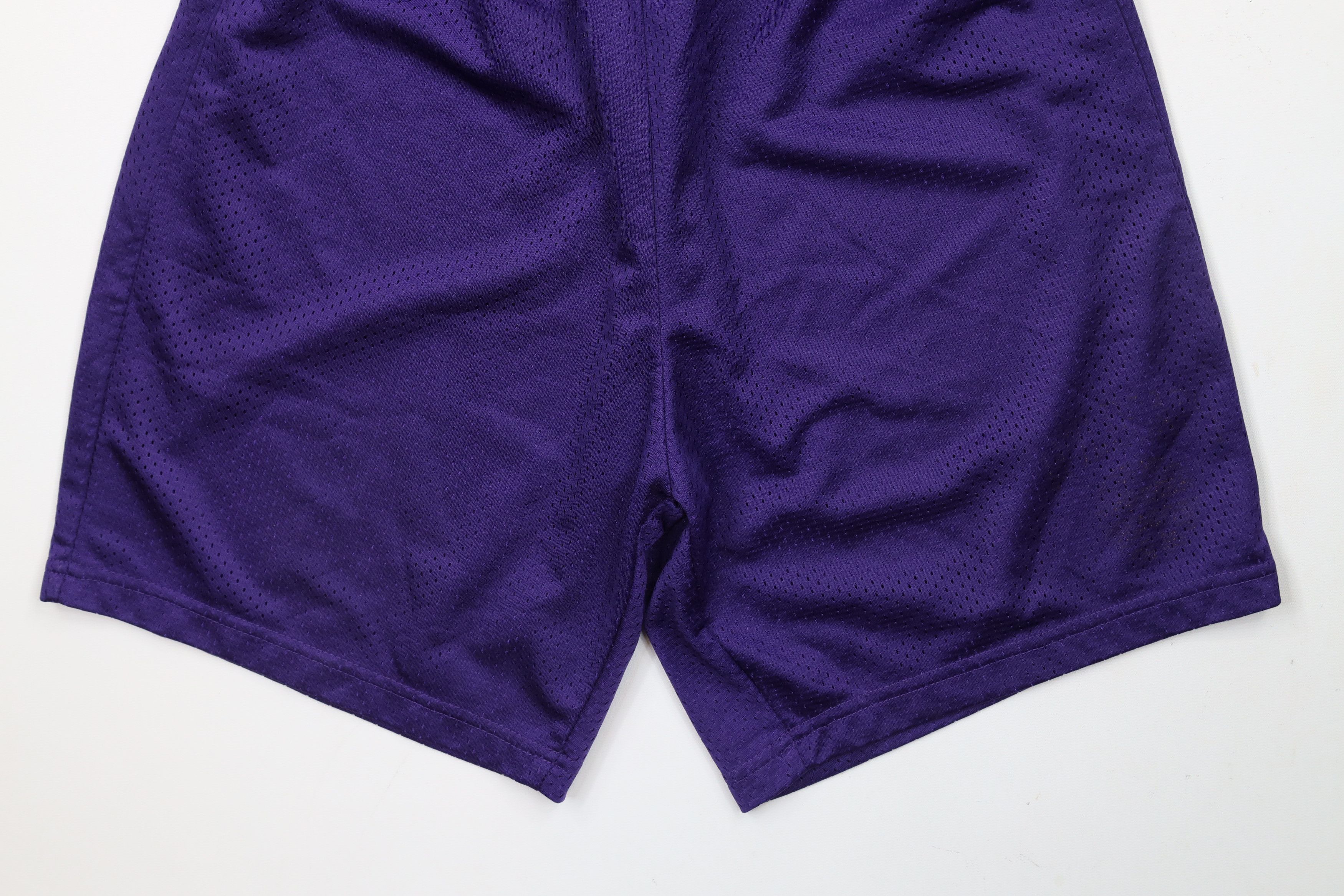 Vintage Vintage 90s Streetwear Knee Mesh Basketball Shorts Purple Size US 30 / EU 46 - 3 Thumbnail