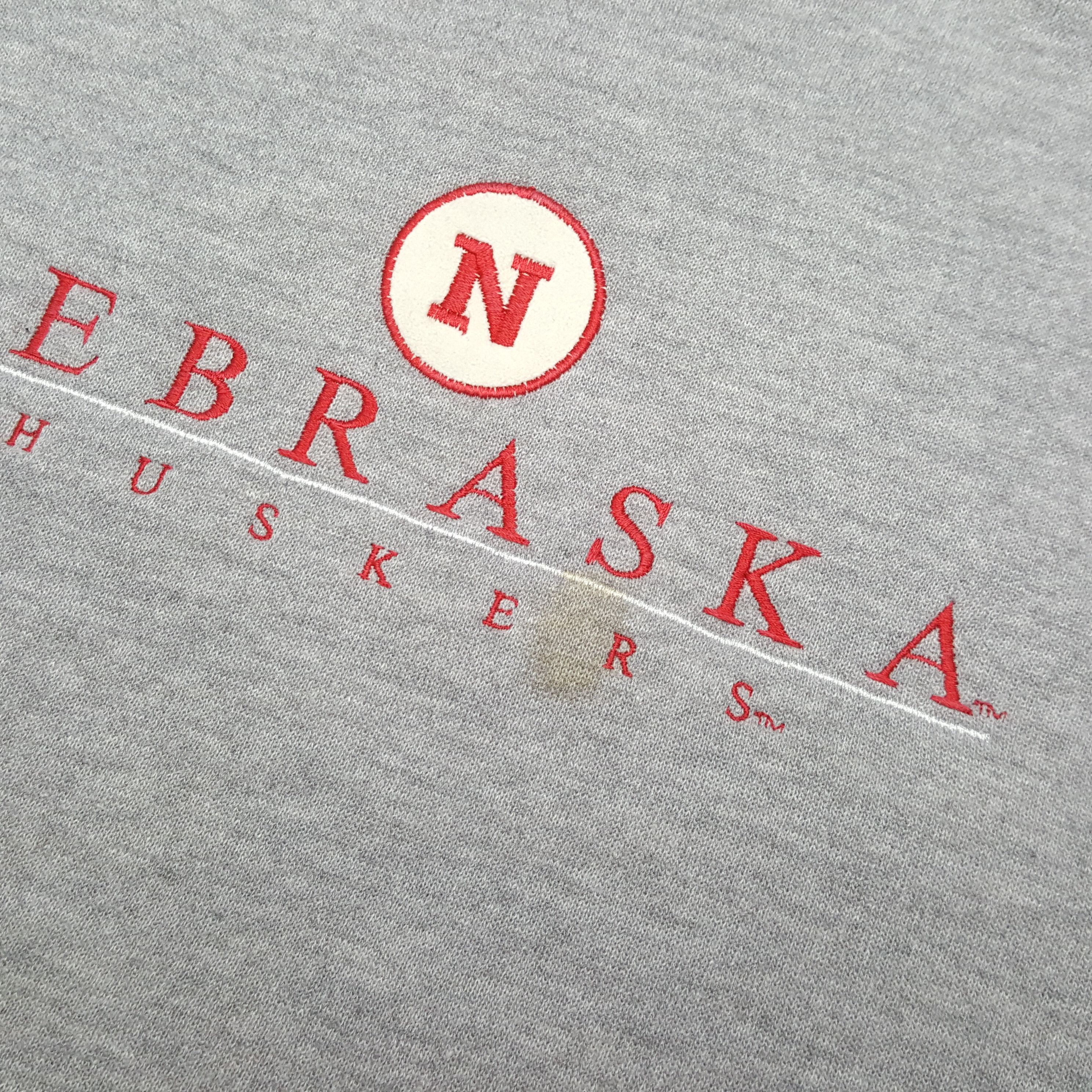 Jansport × Vintage Vintage NEBRASKA Huskers American College Sweatshirt C287N22 Size US XXL / EU 58 / 5 - 7 Thumbnail