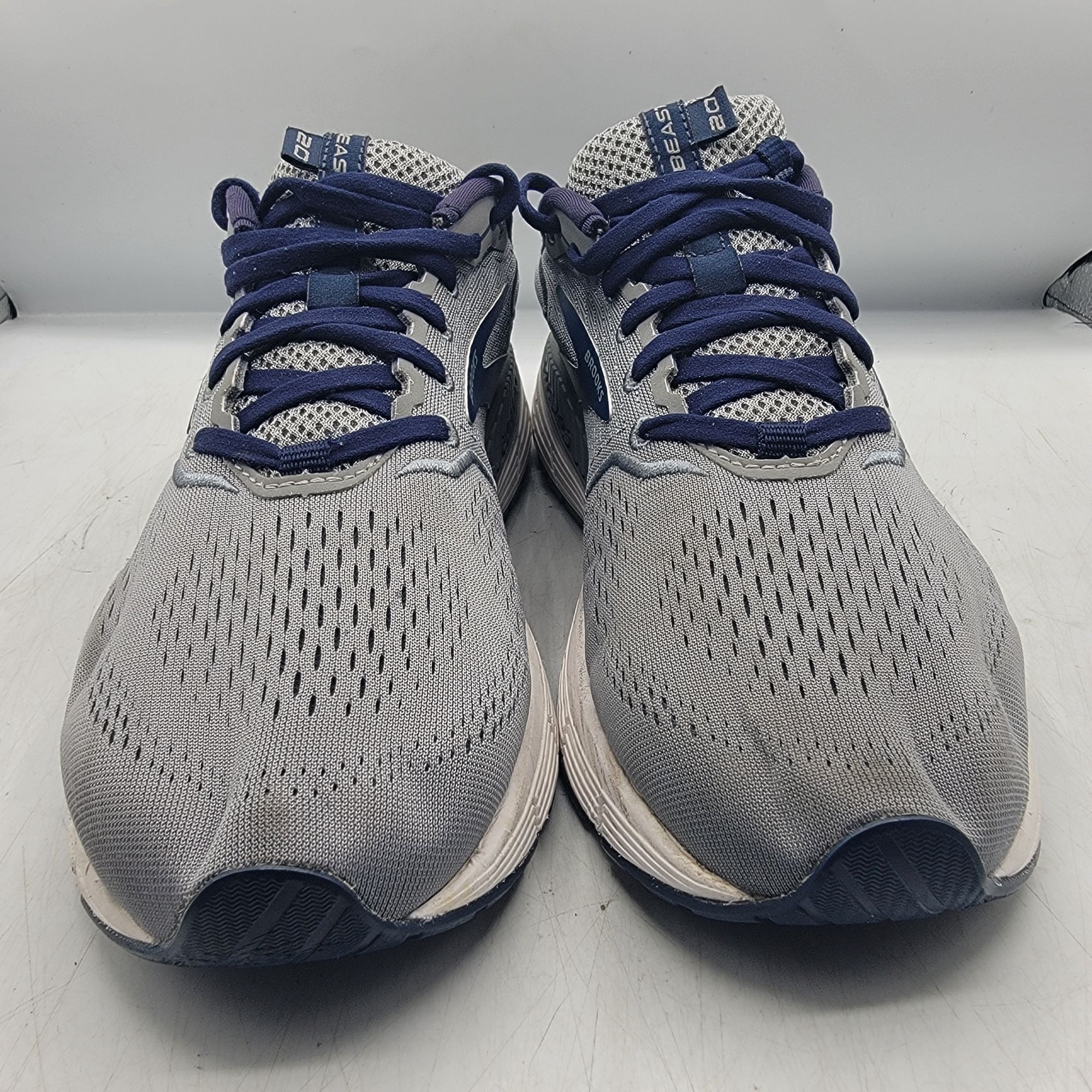 Brooks Brooks Beast 20 Mens 9.5 Gray Sneaker Shoes Casual Walking W Size US 9.5 / EU 42-43 - 2 Thumbnail