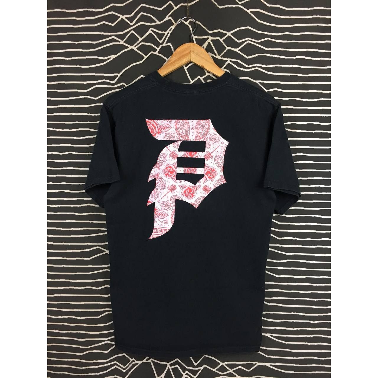 Primitive Primitive Skateboarding Dirty P Paisley Tee Size US M / EU 48-50 / 2 - 1 Thumbnail