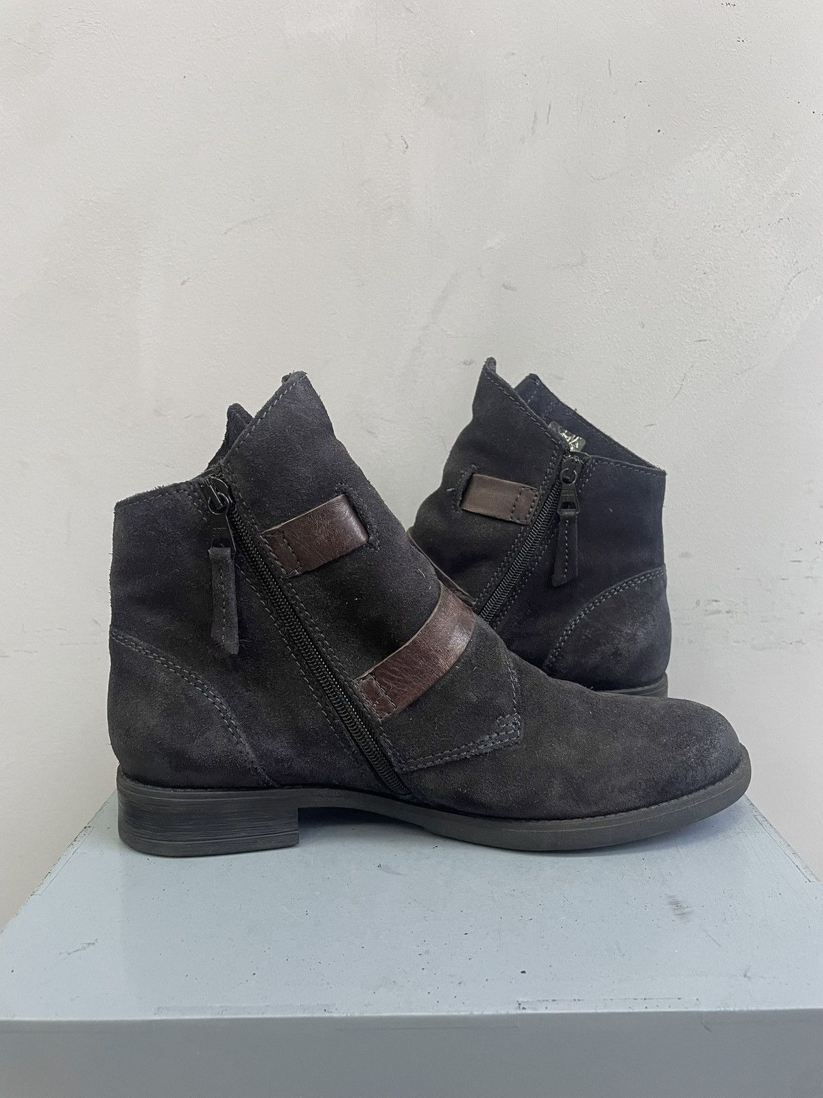Undercover Undercover y2k boots vintage minimal casual flashion style Size US 7.5 / EU 40-41 - 9 Thumbnail