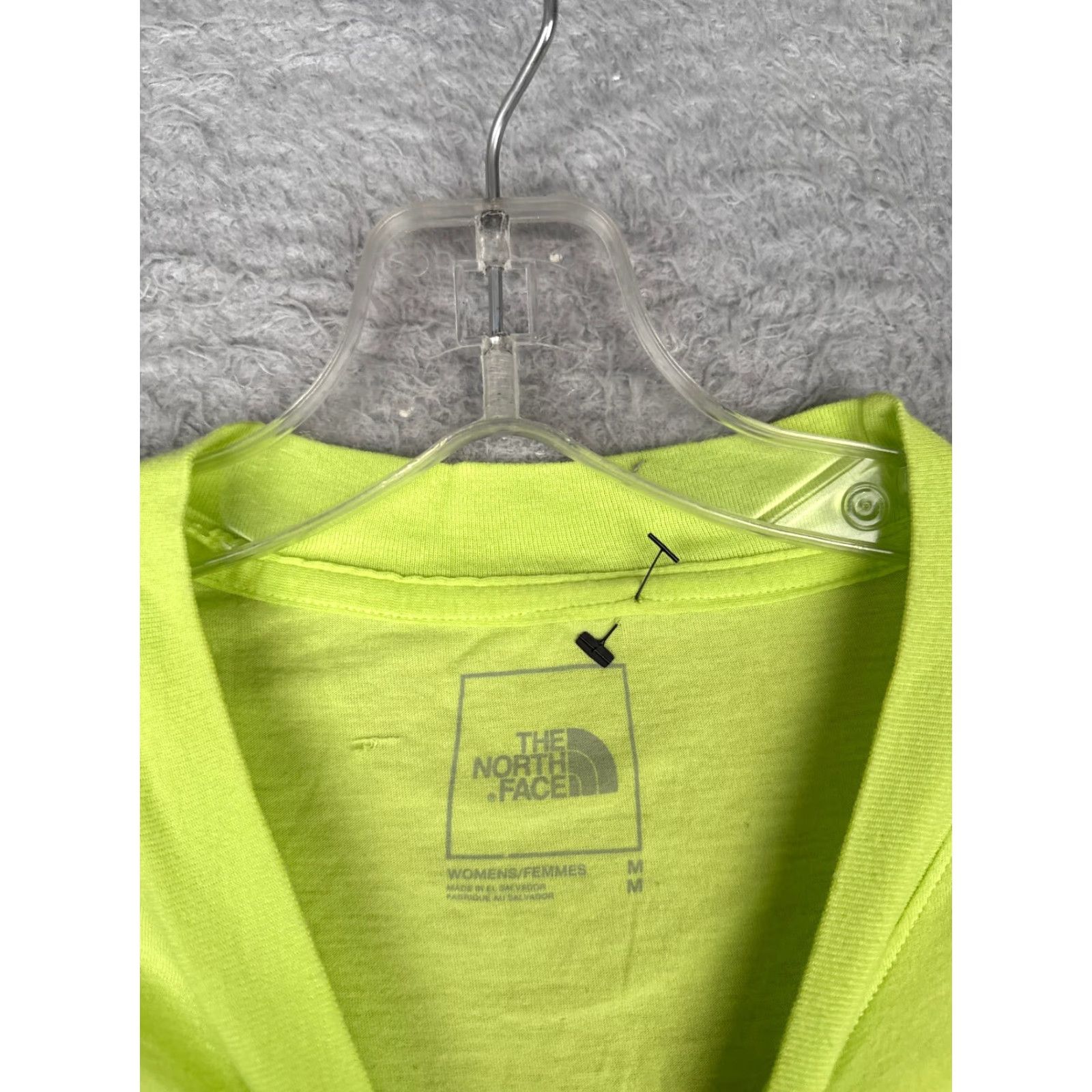 The North Face The North Face Shirt Women Medium Neon Green Crop Length Cotton Blend Crew Neck Size M / US 6-8 / IT 42-44 - 7 Thumbnail