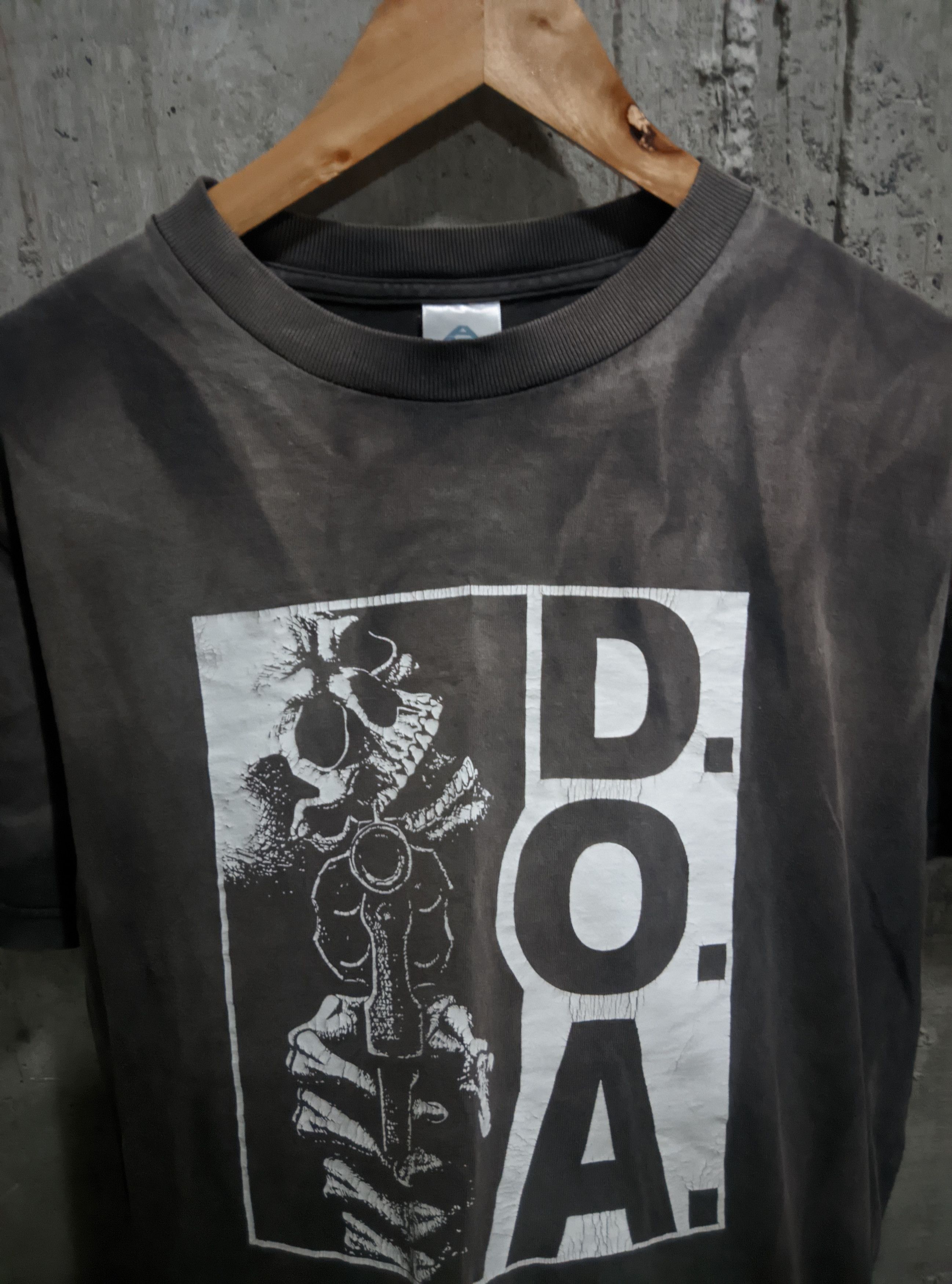 Band Tees Vintage 2000s DOA hardcore punk sunfade distressed erd Size US M / EU 48-50 / 2 - 5 Thumbnail