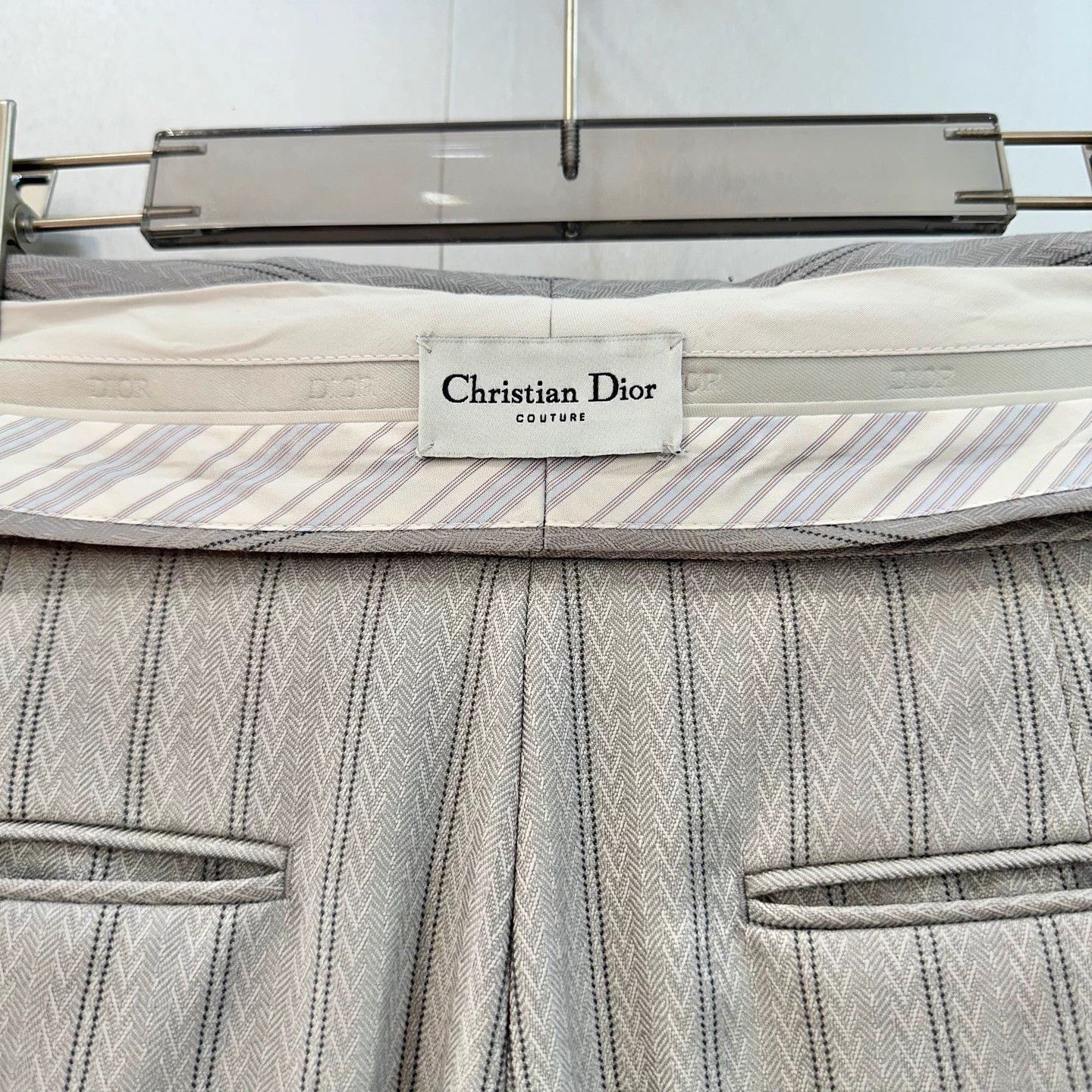 Dior Dior old money logo stripe short NWT Size US 32 / EU 48 - 4 Thumbnail