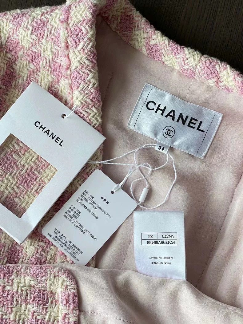 Chanel Chanel 23s pink plaid coat Size XXS / US 00 / IT 34 - 3 Thumbnail
