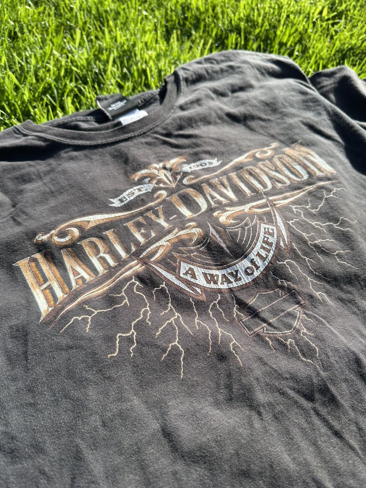 Harley Davidson Y2K Harley Davidson lightning 2004 Black Tee Size US XL / EU 56 / 4 - 4 Thumbnail
