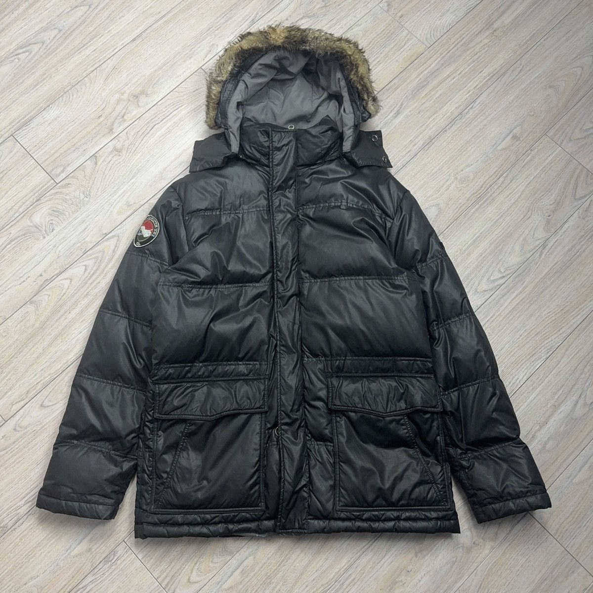 Fila Vintage Fila Rare Y2K Fur Drill Down Filled Puffer Jacket Size US M / EU 48-50 / 2 - 1 Thumbnail