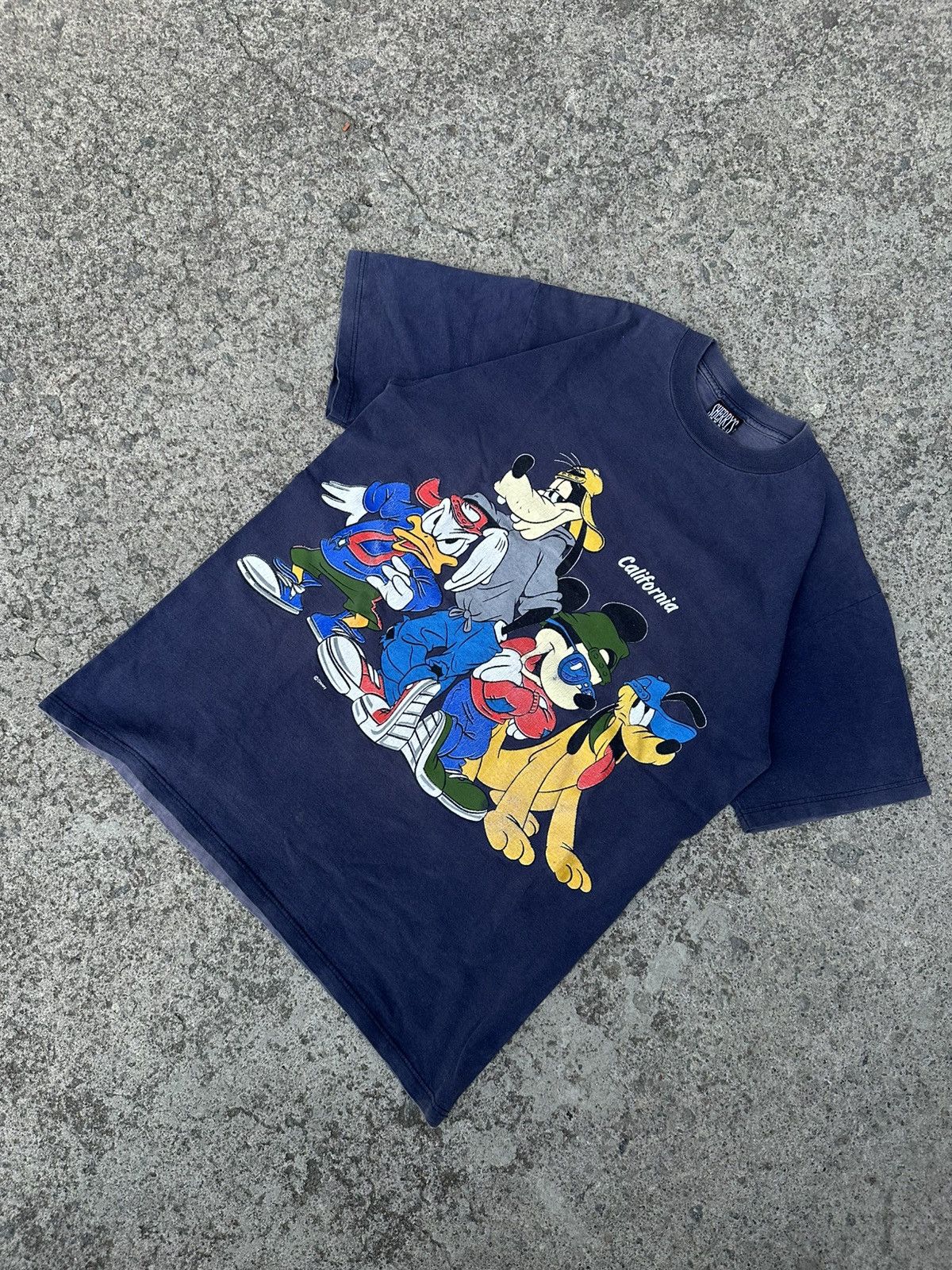 Disney Rare T-shirt Disney 90’s Mickey and Friends Size US L / EU 52-54 / 3 - 2 Thumbnail
