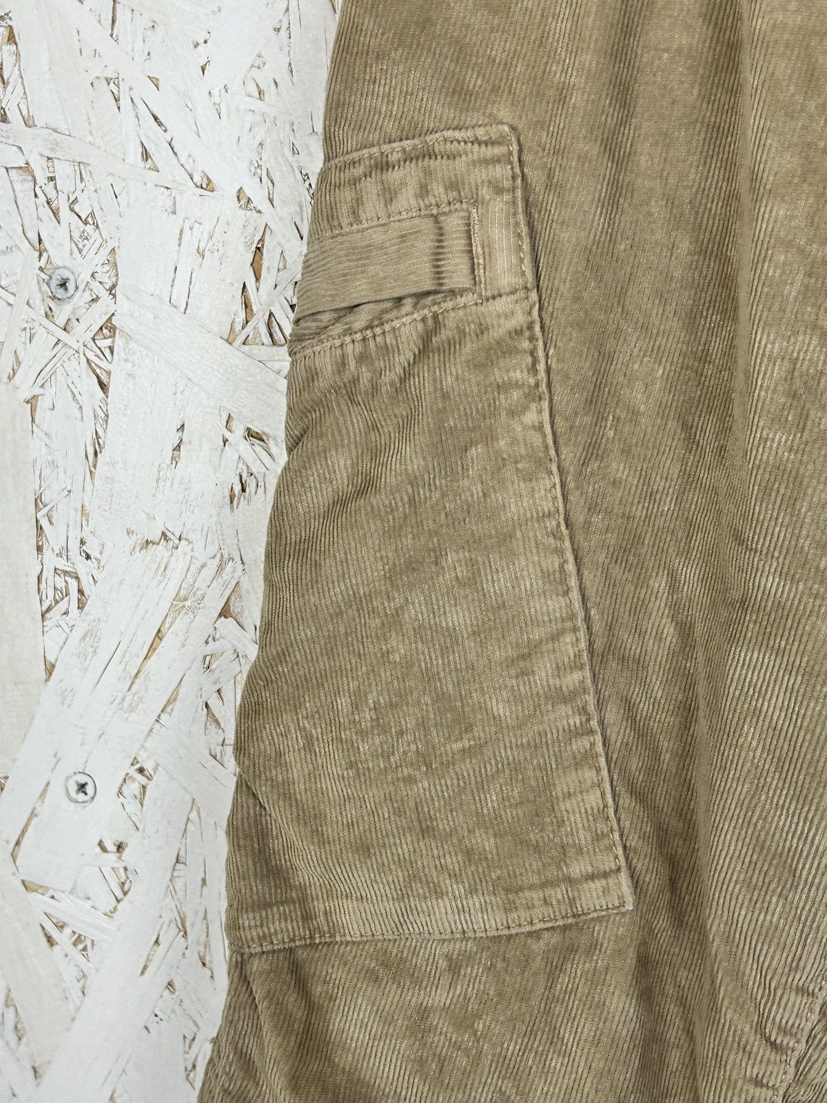 C.P. Company C.P. Company Tan Tapered Corduroy Cargo Pants Beige 46 Size US 30 / EU 46 - 9 Thumbnail