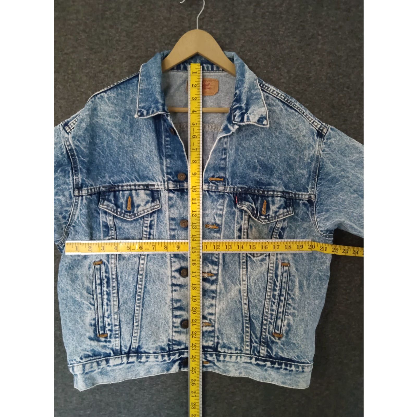 Levi's VINTAGE Levi's Jacket Denim Jeans Jacket 80s Mens Regular Size L Blue Acid Wash Back Logo Mini Mouse 70507 Size US 33 - 4 Thumbnail