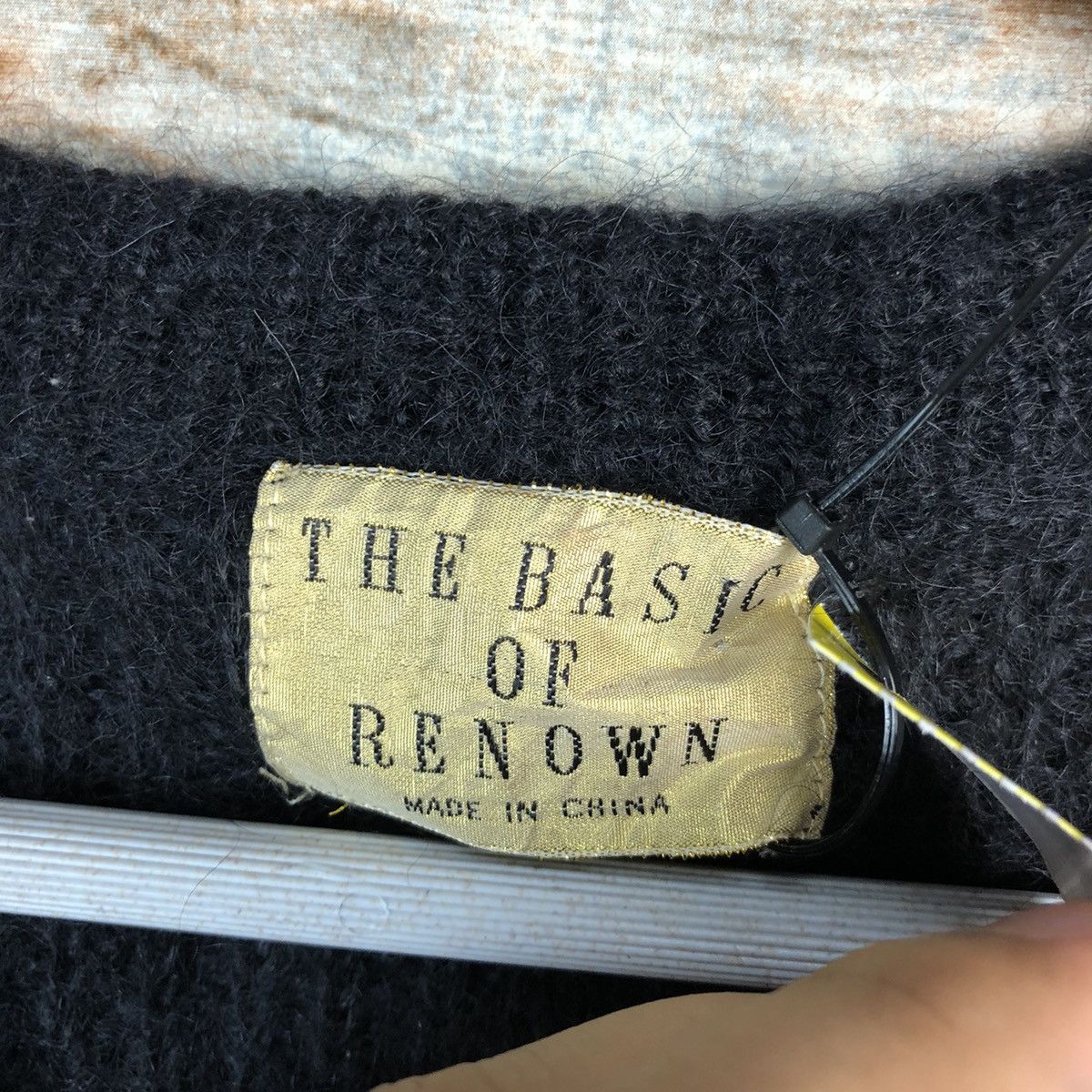Homespun Knitwear × Japanese Brand The Basic Of Renown Black mohair Knitwear #A1663 Size US S / EU 44-46 / 1 - 10 Thumbnail