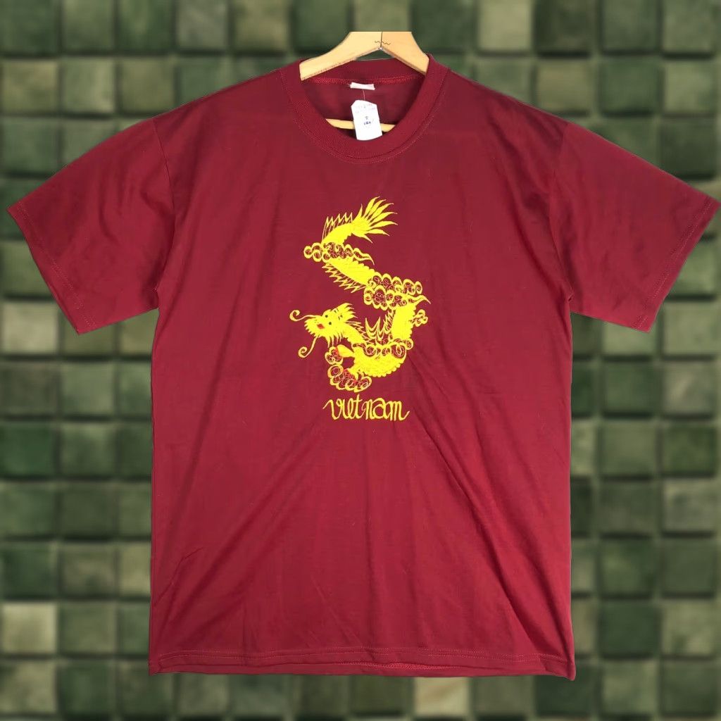 Vintage VINTAGE Vietnam Souvenir Embroidered T Shirt Red XL Dragon J23 | Unbranded Men T-Shirt Short Sleeve Crew Neck Embroidered 90s Decade 100% Size US XL / EU 56 / 4 - 1 Thumbnail