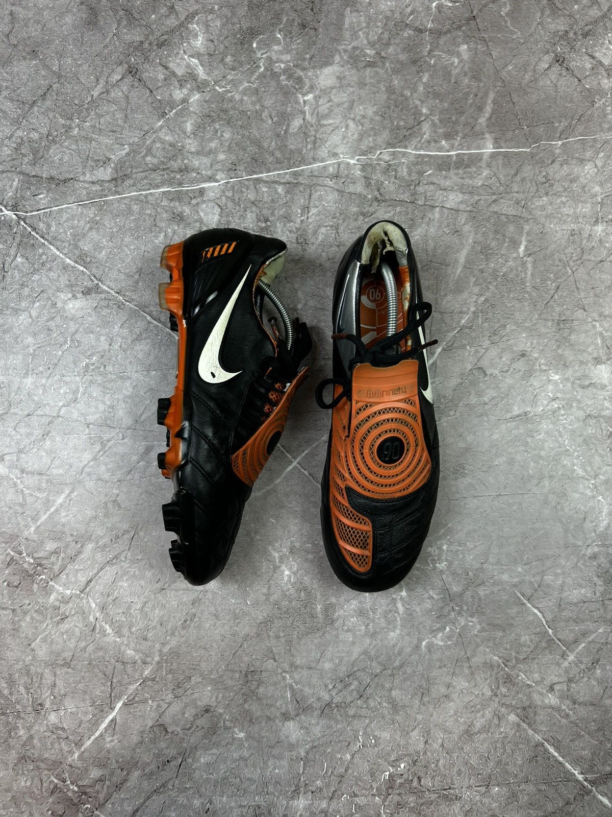 Nike × Vintage Nike Total 90 Football Boots - 2009 Edition, US 10 Size 44 Size US 11 / EU 44 - 2 Thumbnail