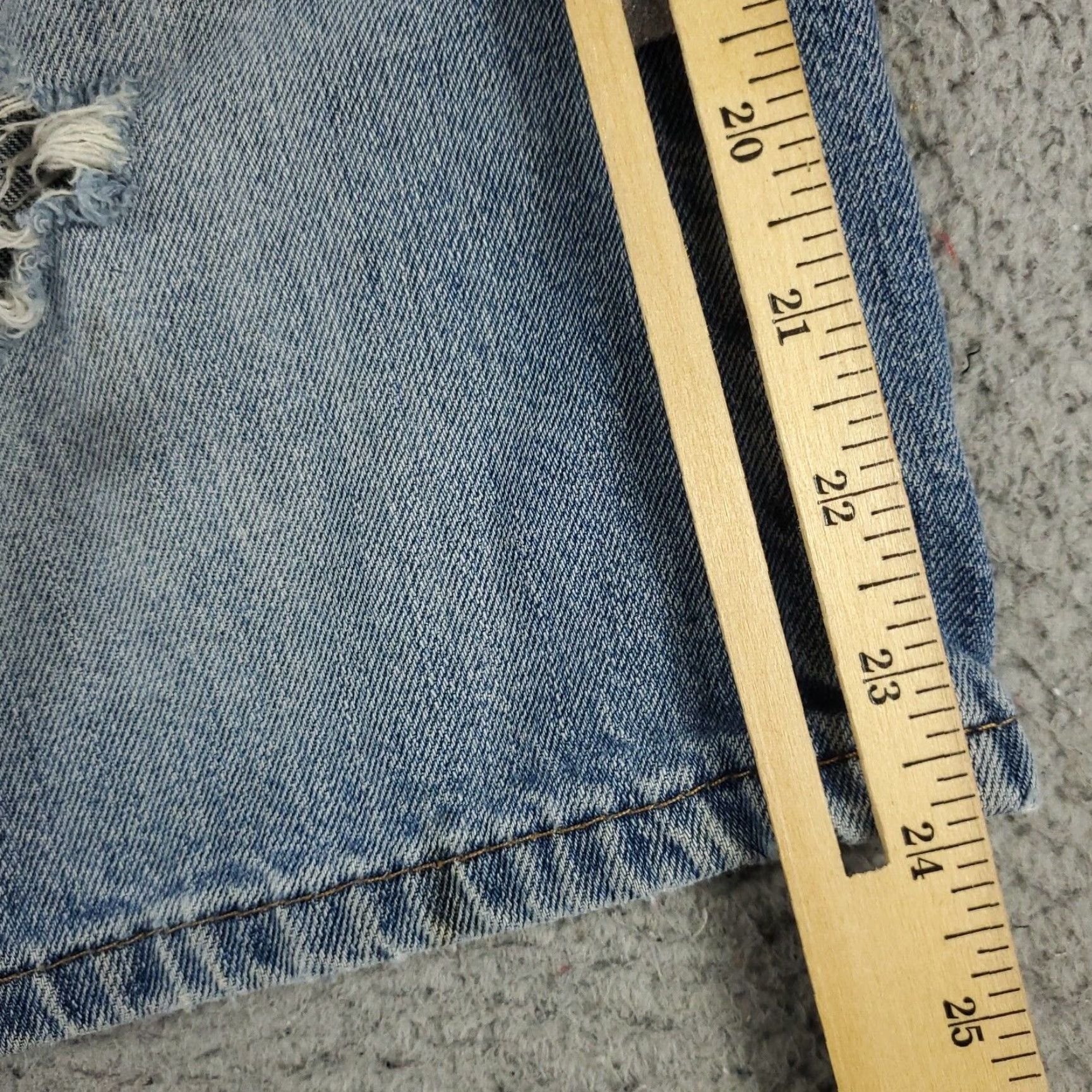 Levi's Levis Strauss 569 Shorts Mens Size 36 Blue Distressed Loose Fit Denim Jeans * Size US 36 / EU 52 - 5 Thumbnail