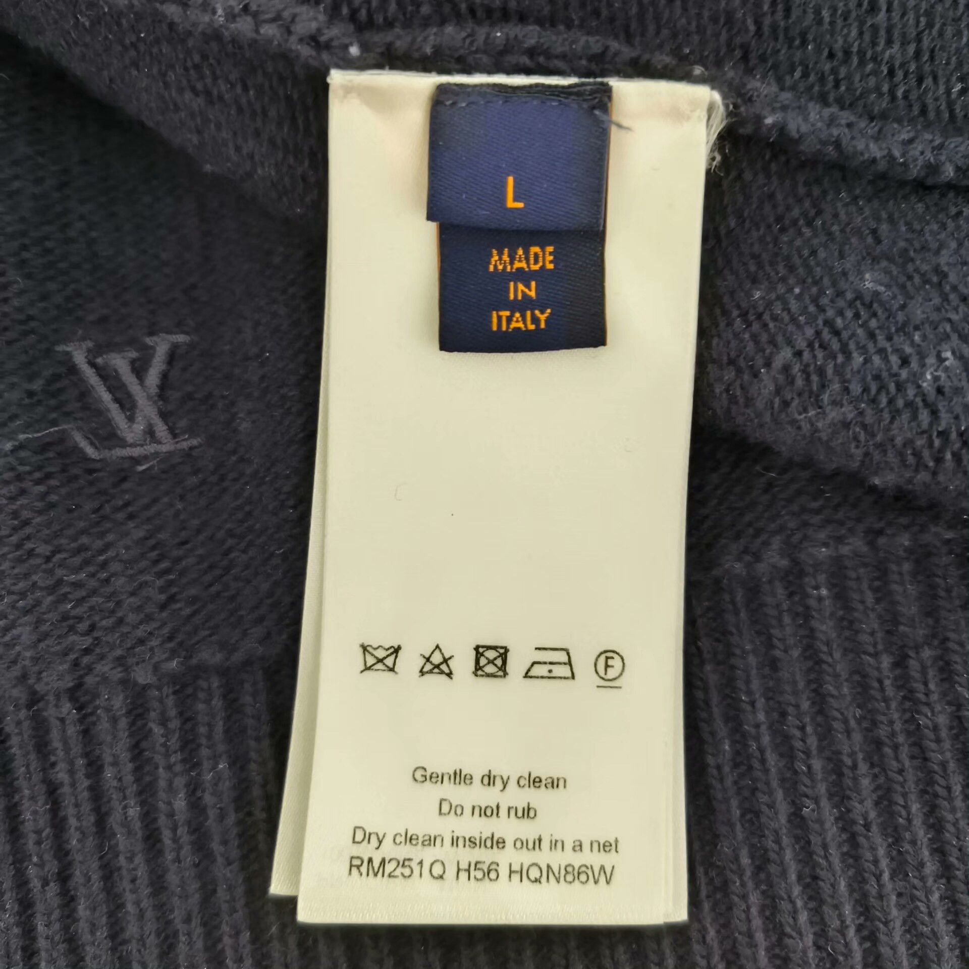 Louis Vuitton louis vuitton logo embroidered sweater size l Size US L / EU 52-54 / 3 - 3 Thumbnail