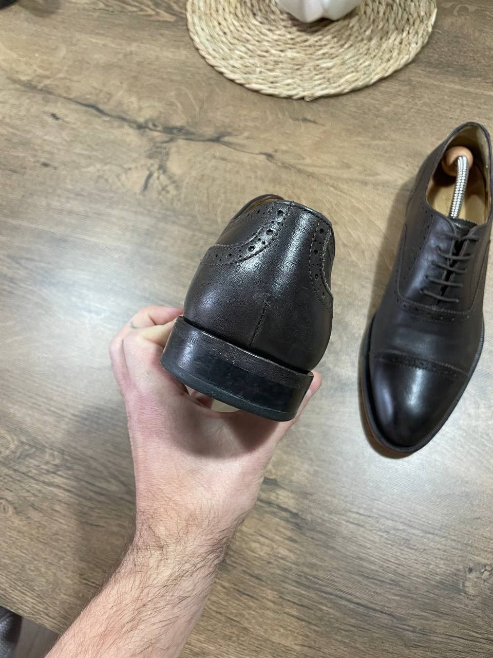 Suitsupply Suitsupply Oxford Brown Brogue Derby in Calf Leather mens Size US 7.5 / EU 40-41 - 10 Thumbnail