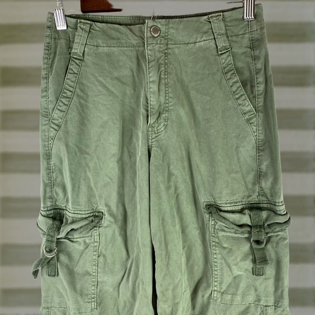 Vintage American Eagle Cargo Pants Womens 2 Olive Green Wide Leg Stretch Utility Size 26" / US 2 / IT 38 - 1 Thumbnail