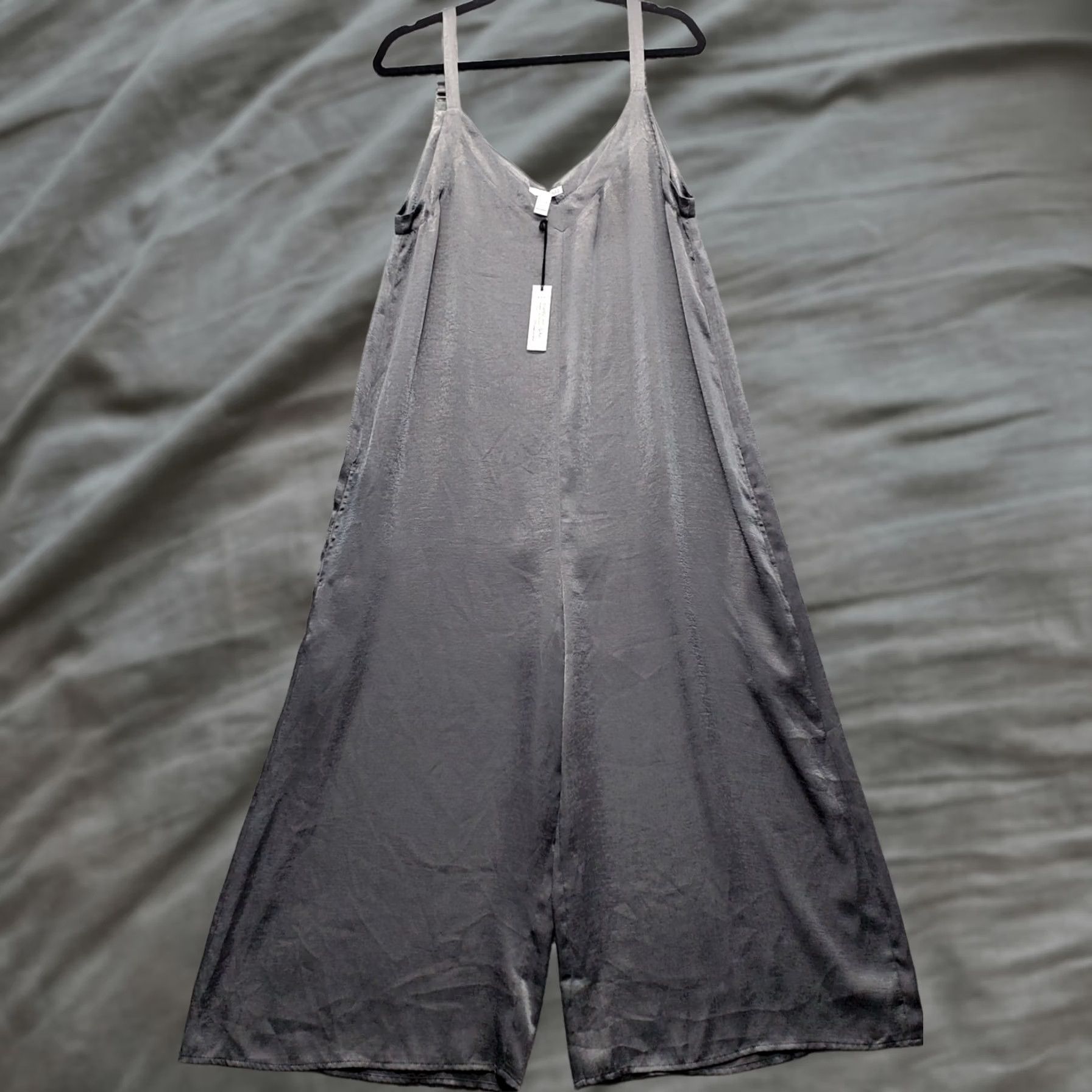 Vintage Astars Arizona Jumpsuit Womens M Gray Evening Shimmer V-Neck Adjustable Strap Size 32" / US 10 / IT 46 - 1 Thumbnail