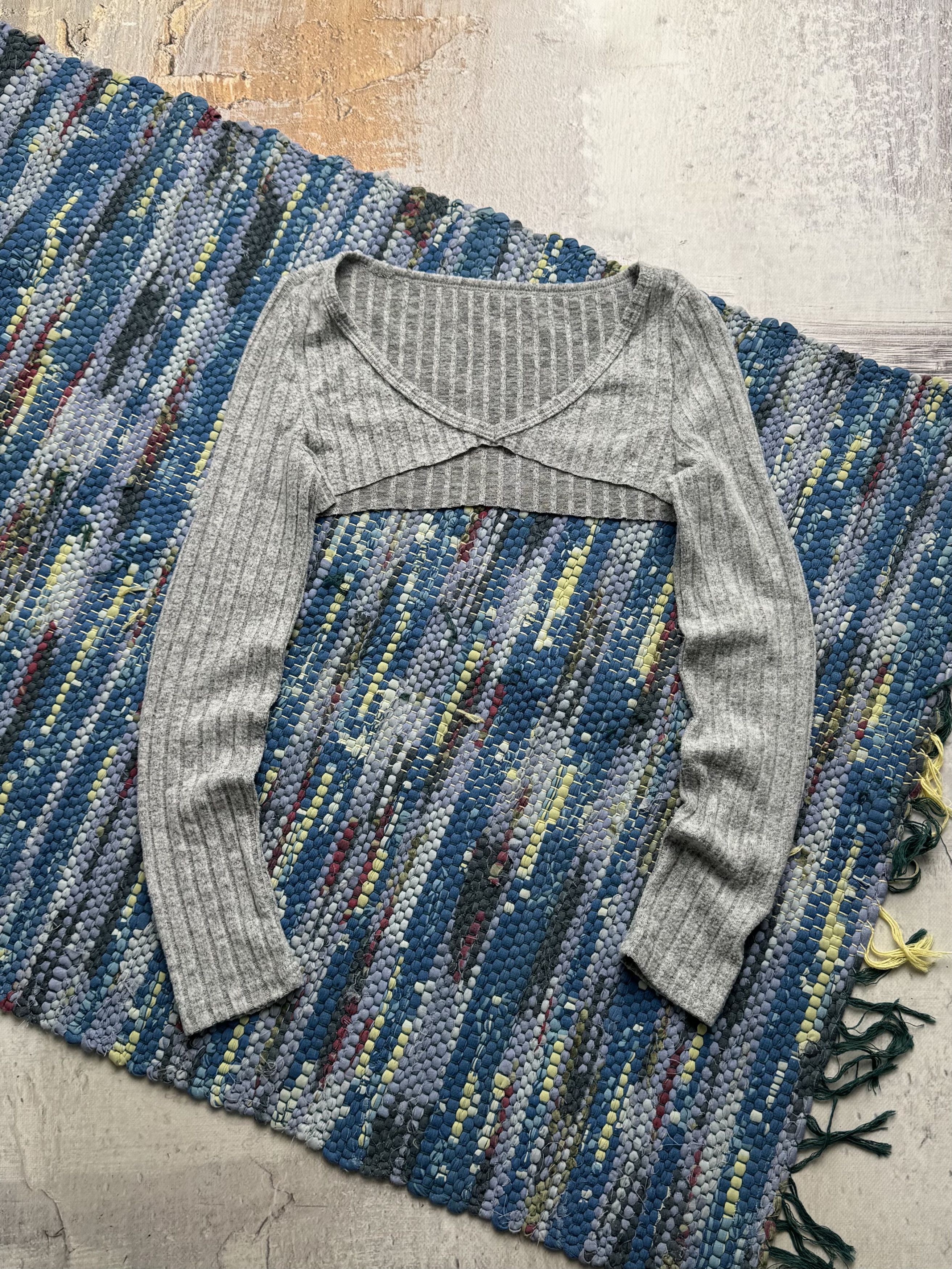 Vintage Vintage Cropped Long Sleeve T-Shirt D15 Size XS / US 0-2 / IT 36-38 - 1 Thumbnail