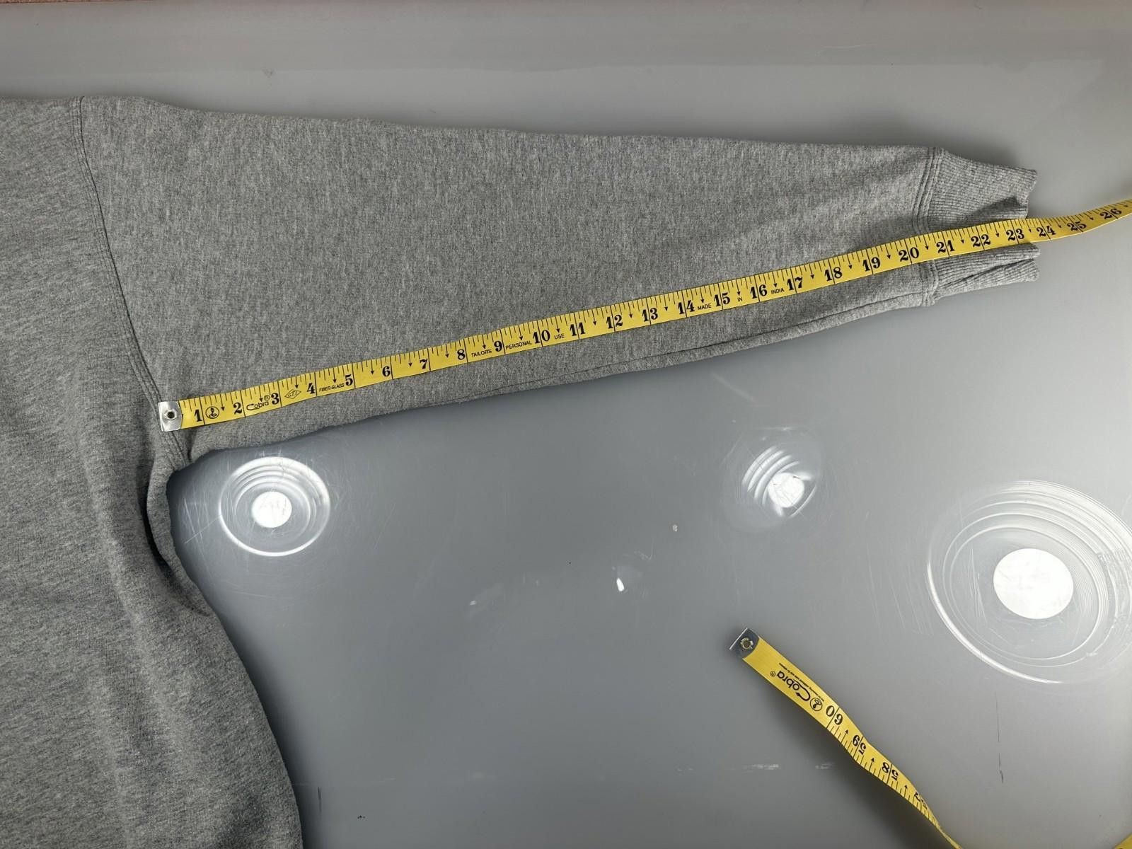 Champion Champion Men's Medium Gray Long Sleeve Logo Sweatshirt Size US M / EU 48-50 / 2 - 6 Thumbnail