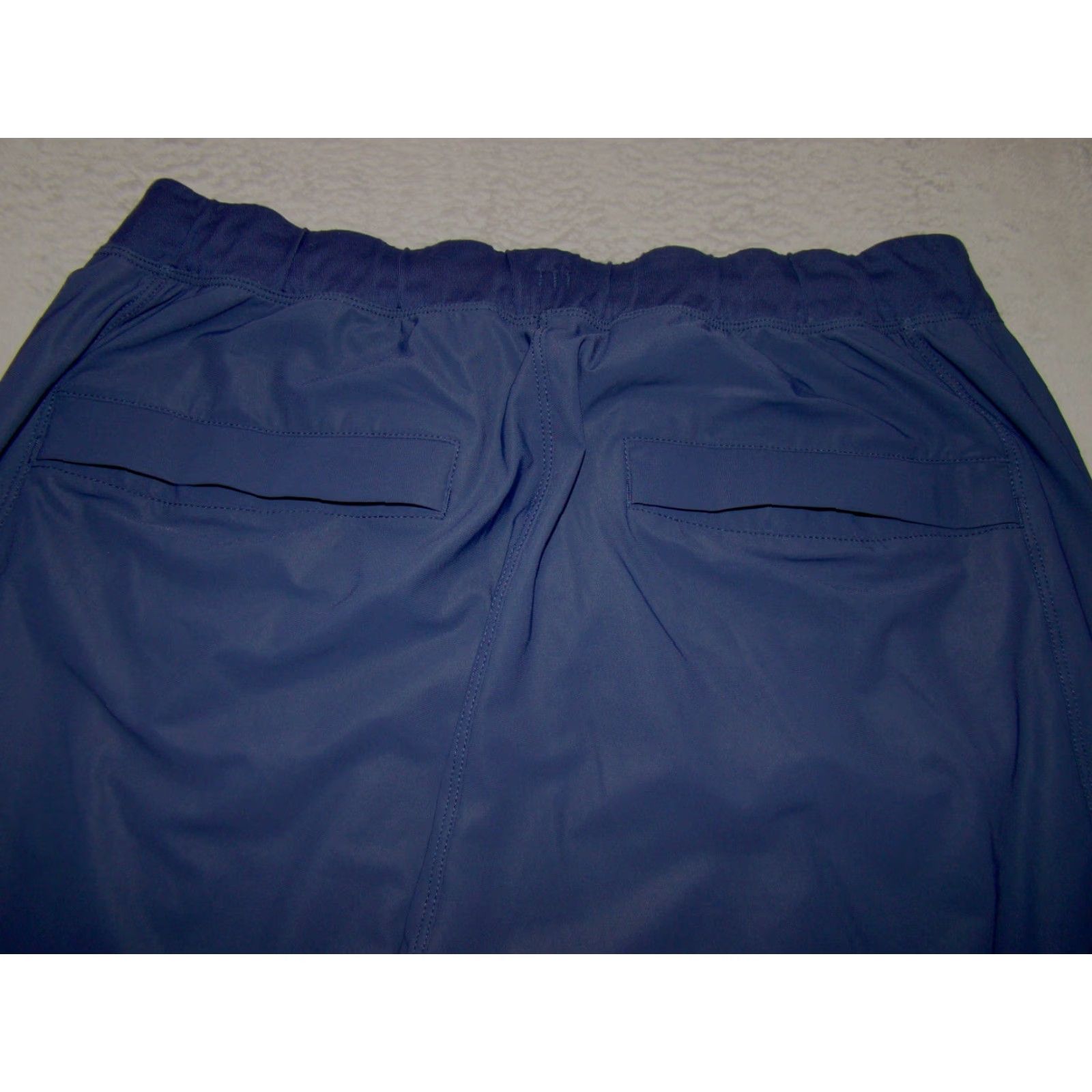 Lululemon Lululemon Mens Venture Trouser Blue Pull-On Pants Business Casual Travel Chino 33in Inseam Golf Logo Zip Pockets M Medium Mens Size US 31 - 8 Thumbnail
