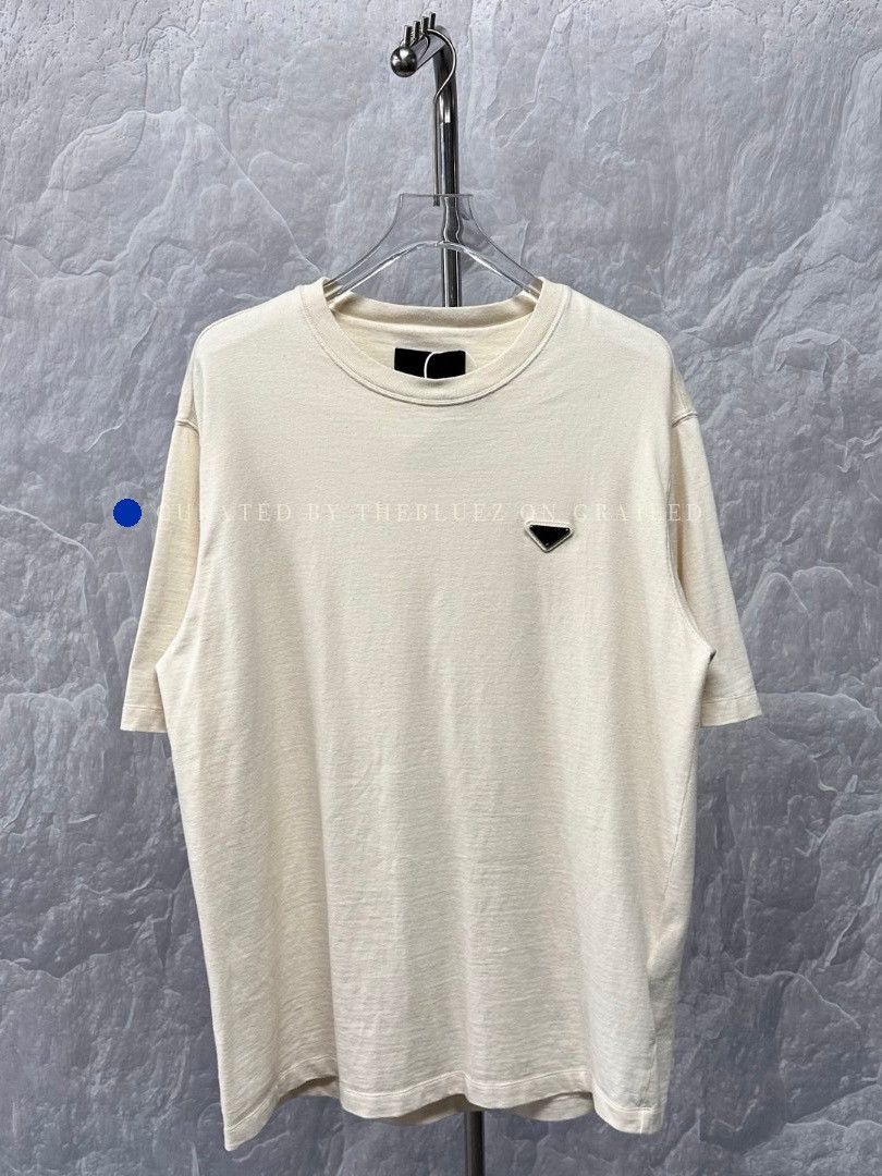 Prada Minimalist Beige Logo T-Shirt in XL Size US XL / EU 56 / 4 - 1 Thumbnail