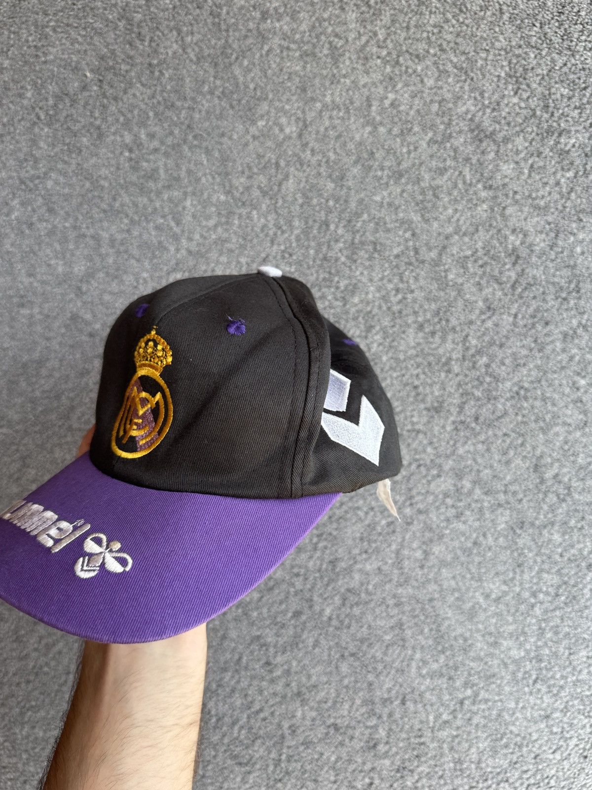 Hummel × Vintage Vintage Hummel Real Madrid cap Size ONE SIZE - 3 Thumbnail