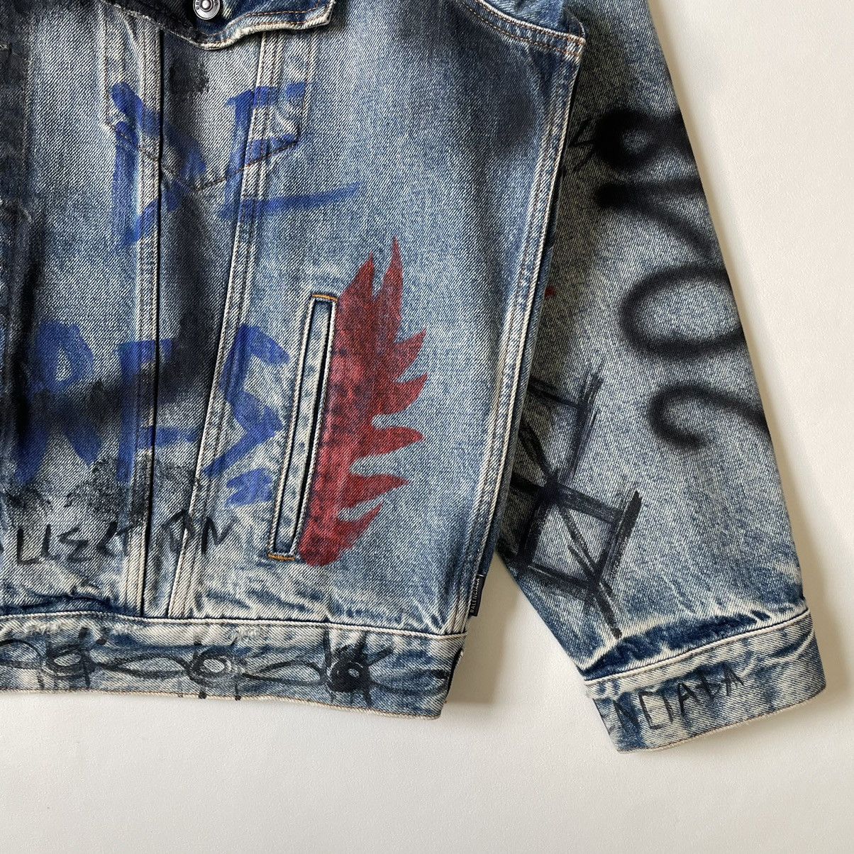 Balenciaga 2018 ‘Grafitti’ Denim Jacket Size US M / EU 48-50 / 2 - 12 Thumbnail
