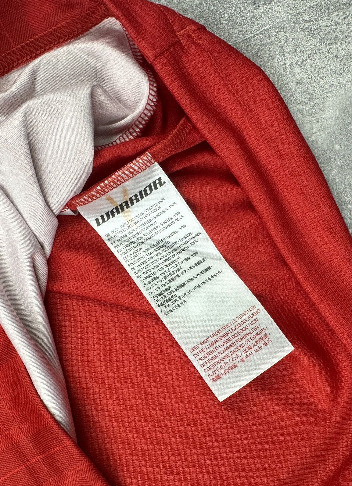 Warrior Warrior Liverpool FC 2013/14 Home Soccer Jersey #8 Gerrard Size US L / EU 52-54 / 3 - 12 Thumbnail