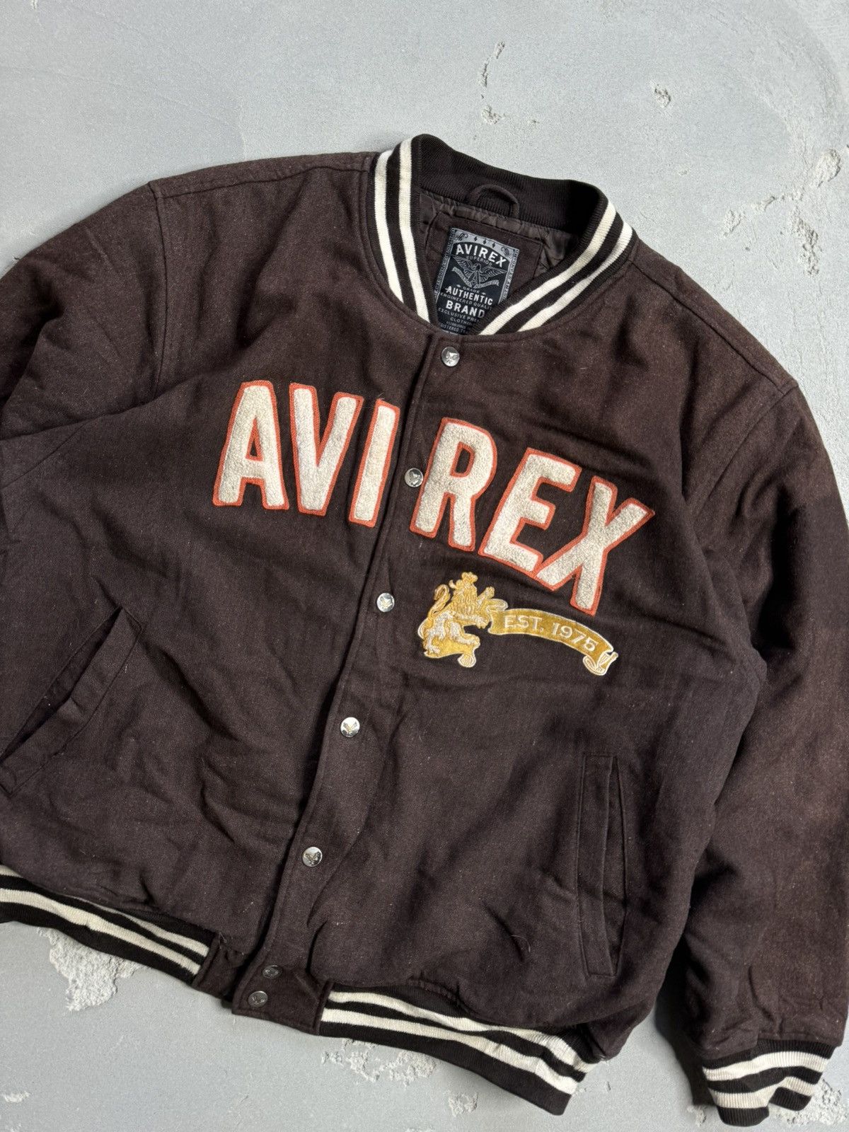 Avirex × Designer AVIREX - VARSITY WOOL BIG LOGO BOMBER JACKET VINTAGE Size US XL / EU 56 / 4 - 3 Thumbnail