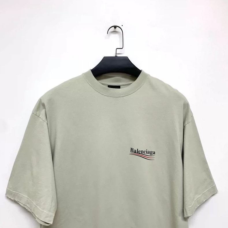Balenciaga Balenciaga Beige short-sleeved T-shirt 2505-Nextarrow Size US M / EU 48-50 / 2 - 3 Thumbnail