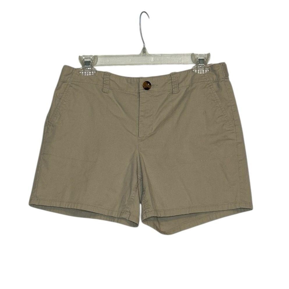 Dockers Dockets beige low rise chino shorts size 6 Size 28" / US 6 / IT 42 - 1 Thumbnail