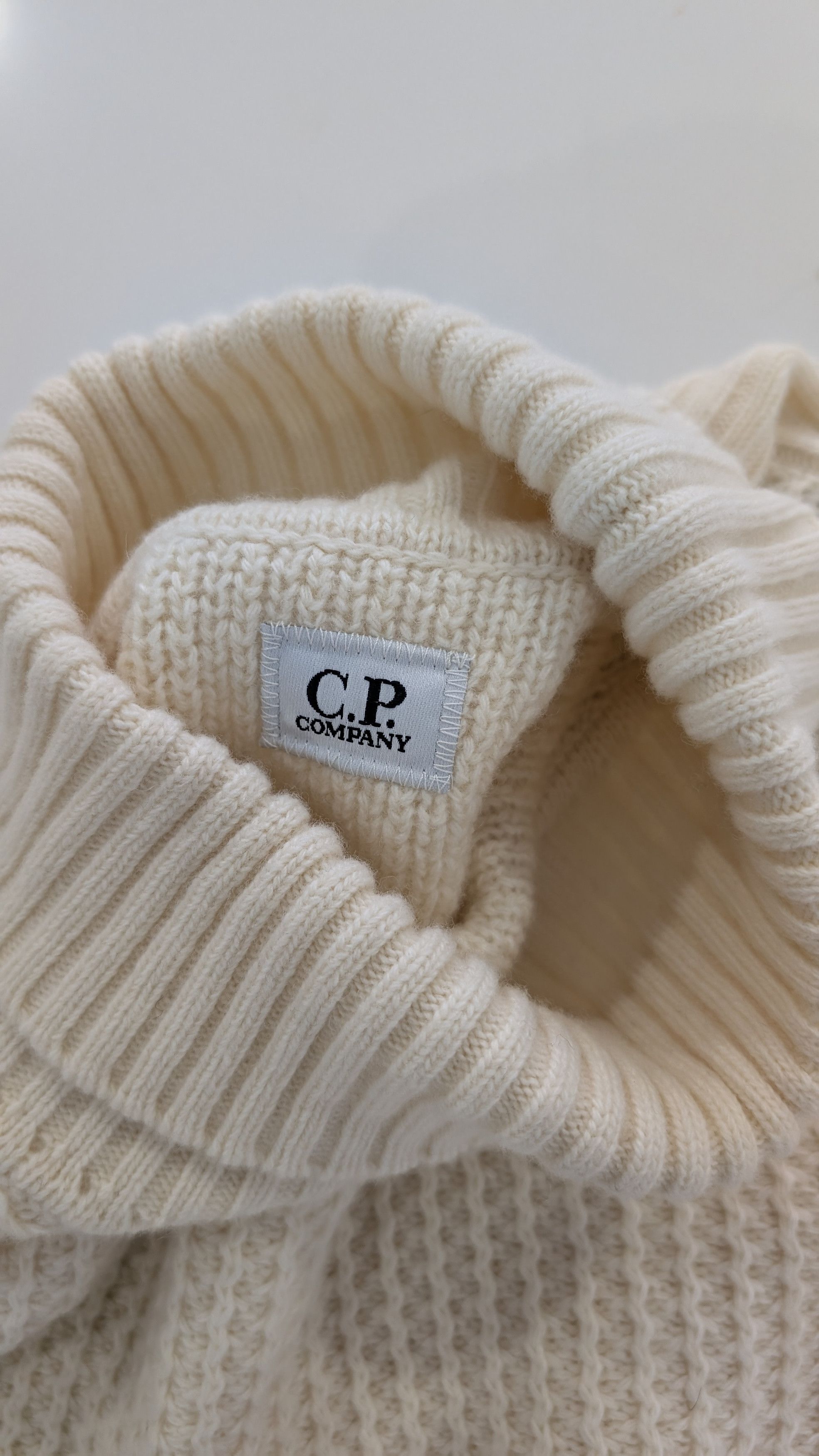 C.P. Company C.P. COMPANY Lambswool Ribbed Turtleneck 56 Size US XL / EU 56 / 4 - 13 Thumbnail