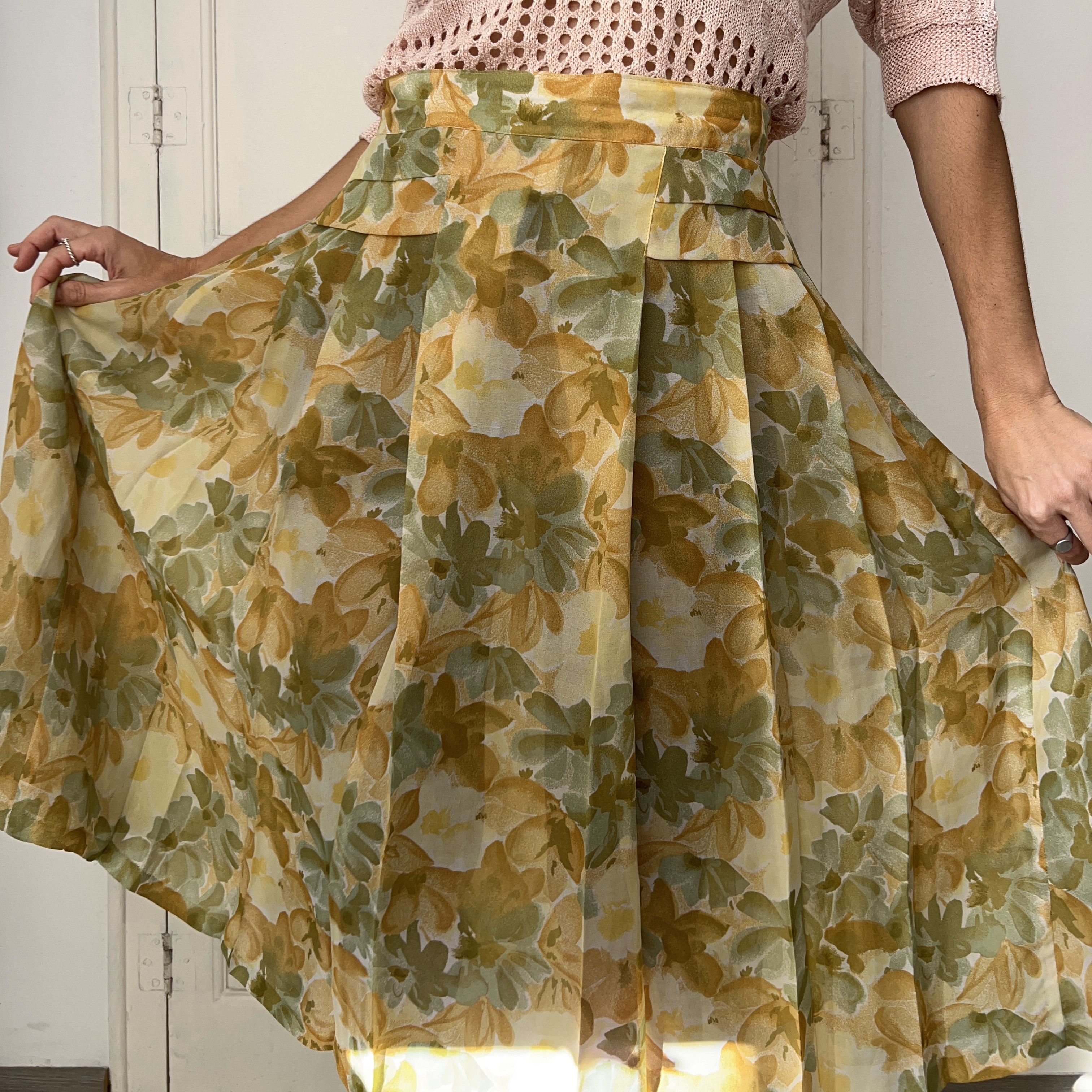 Vintage Vintage 90s Floral Midi Skirt Size 30" / US 8 / IT 44 - 5 Thumbnail