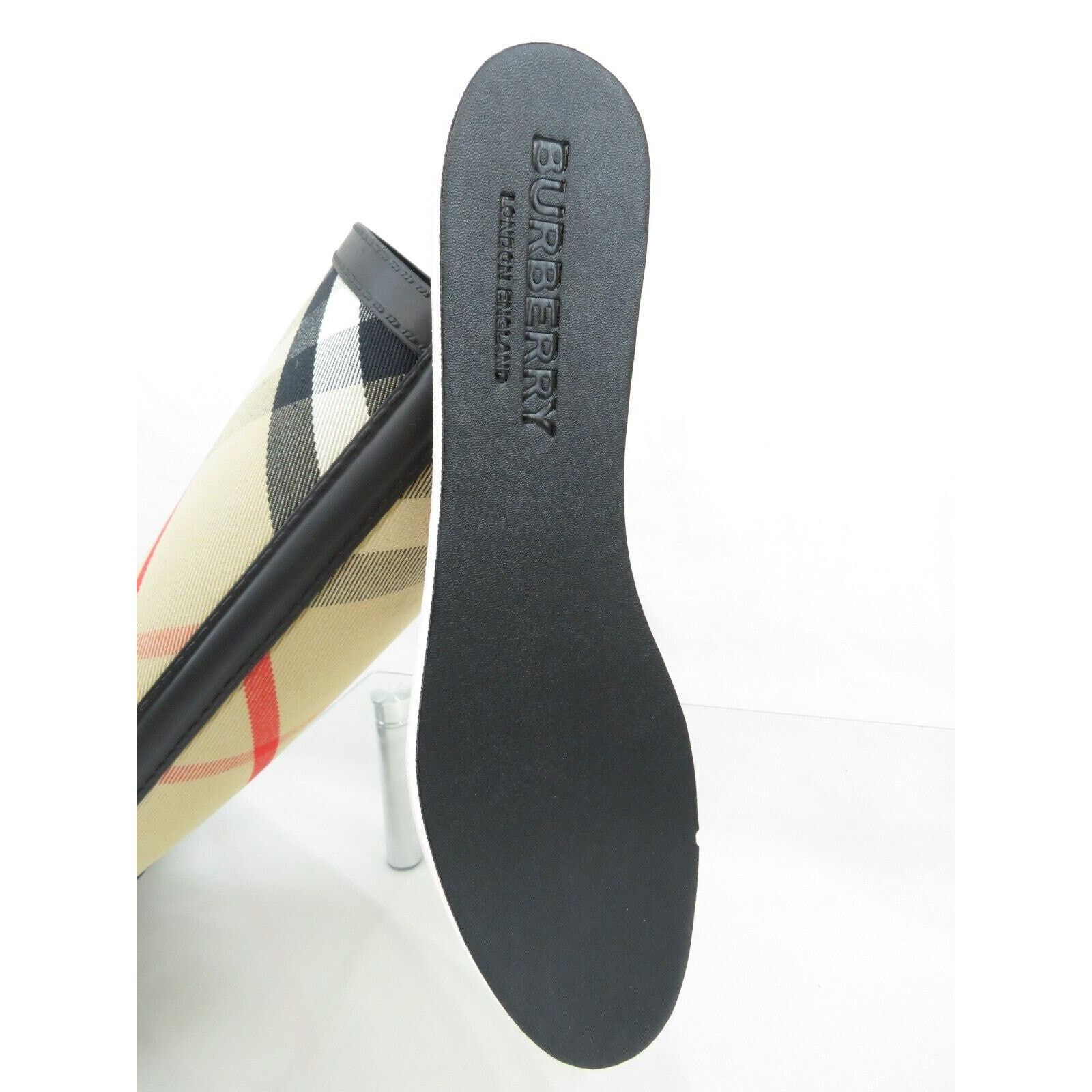 Burberry BURBERRY SIMEON BLACK RUBBER CHECK RAIN BOOTS US 7 EU 37 Size US 7 / IT 37 - 12 Thumbnail